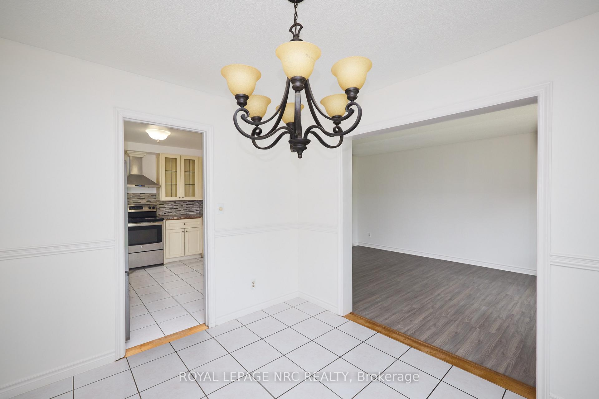 Photo 13 of 19 Rannie Court, Thorold, Confederation Heights — HOMEH