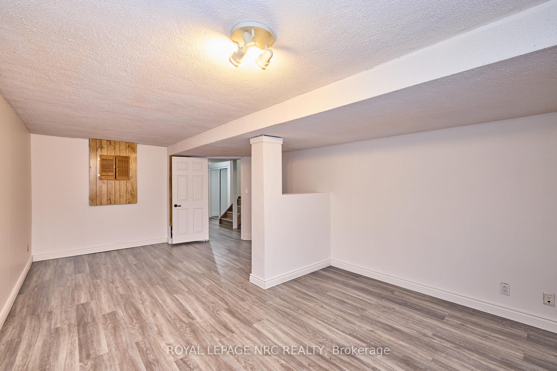 Photo 41 of 19 Rannie Court, Thorold, Confederation Heights — HOMEH