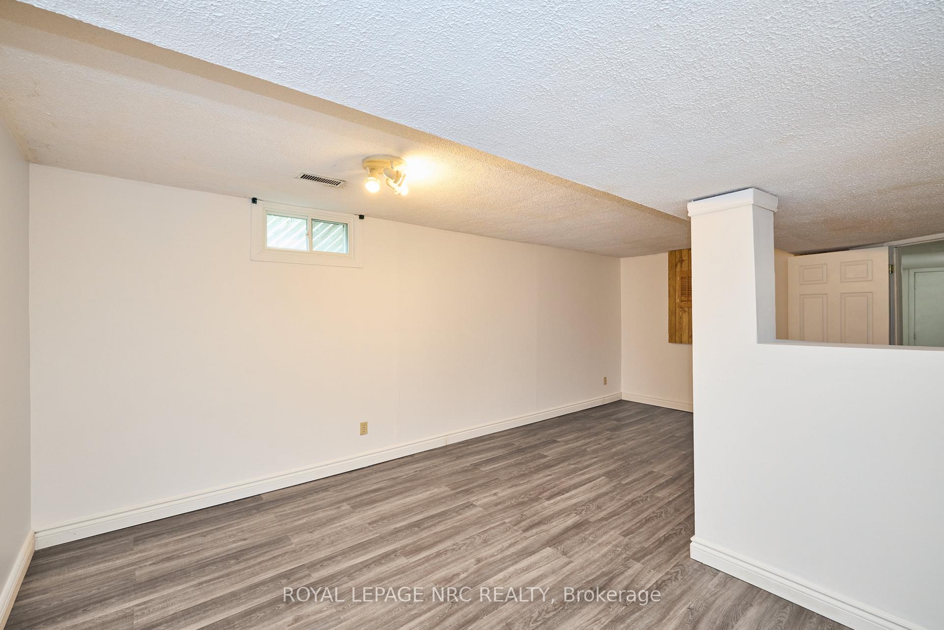 Photo 42 of 19 Rannie Court, Thorold, Confederation Heights — HOMEH