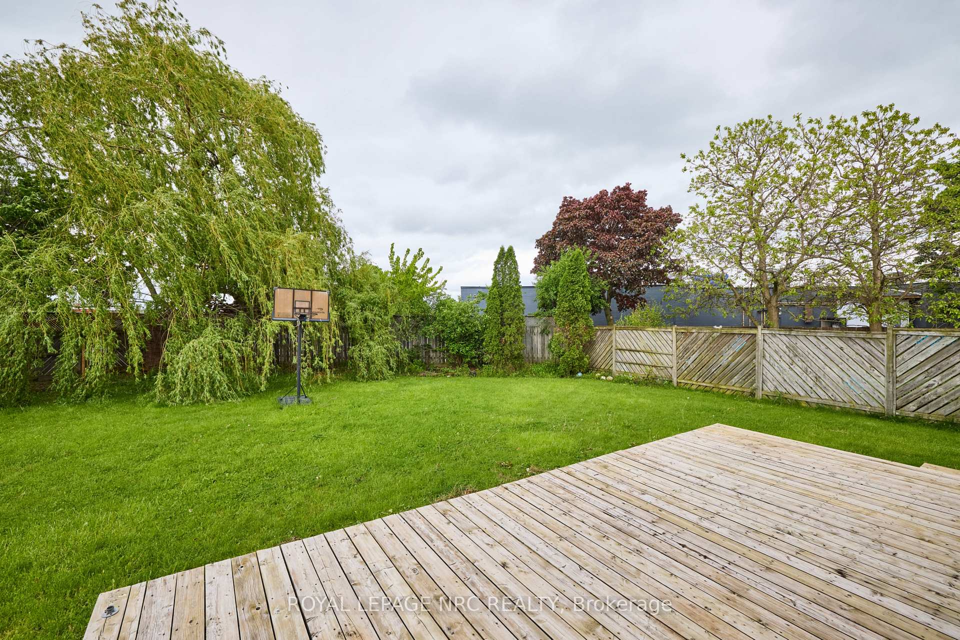 Photo 46 of 19 Rannie Court, Thorold, Confederation Heights — HOMEH