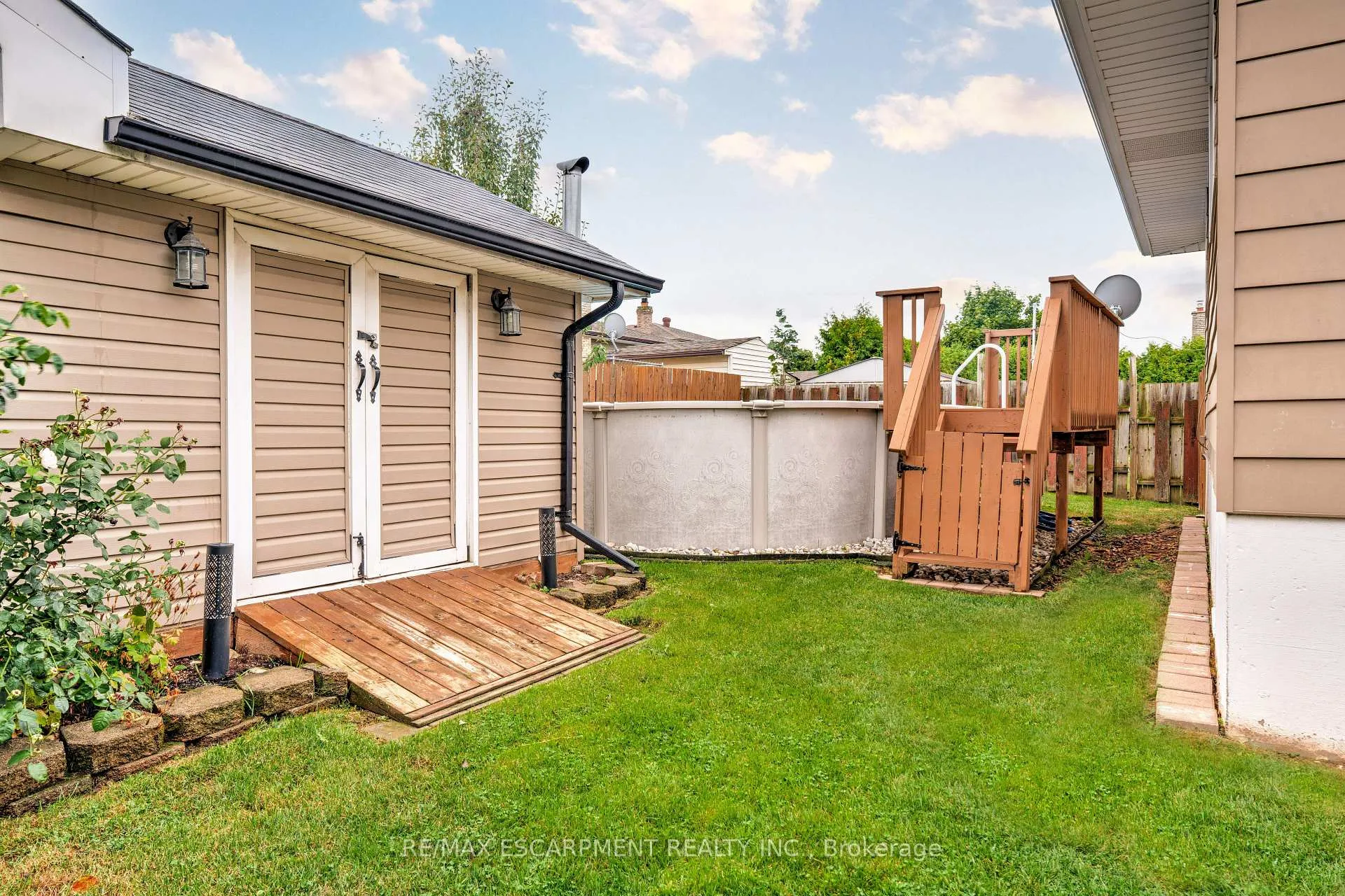 Photo 25 of 26 Madoc Street, Hamilton, Stoney Creek — HOMEH