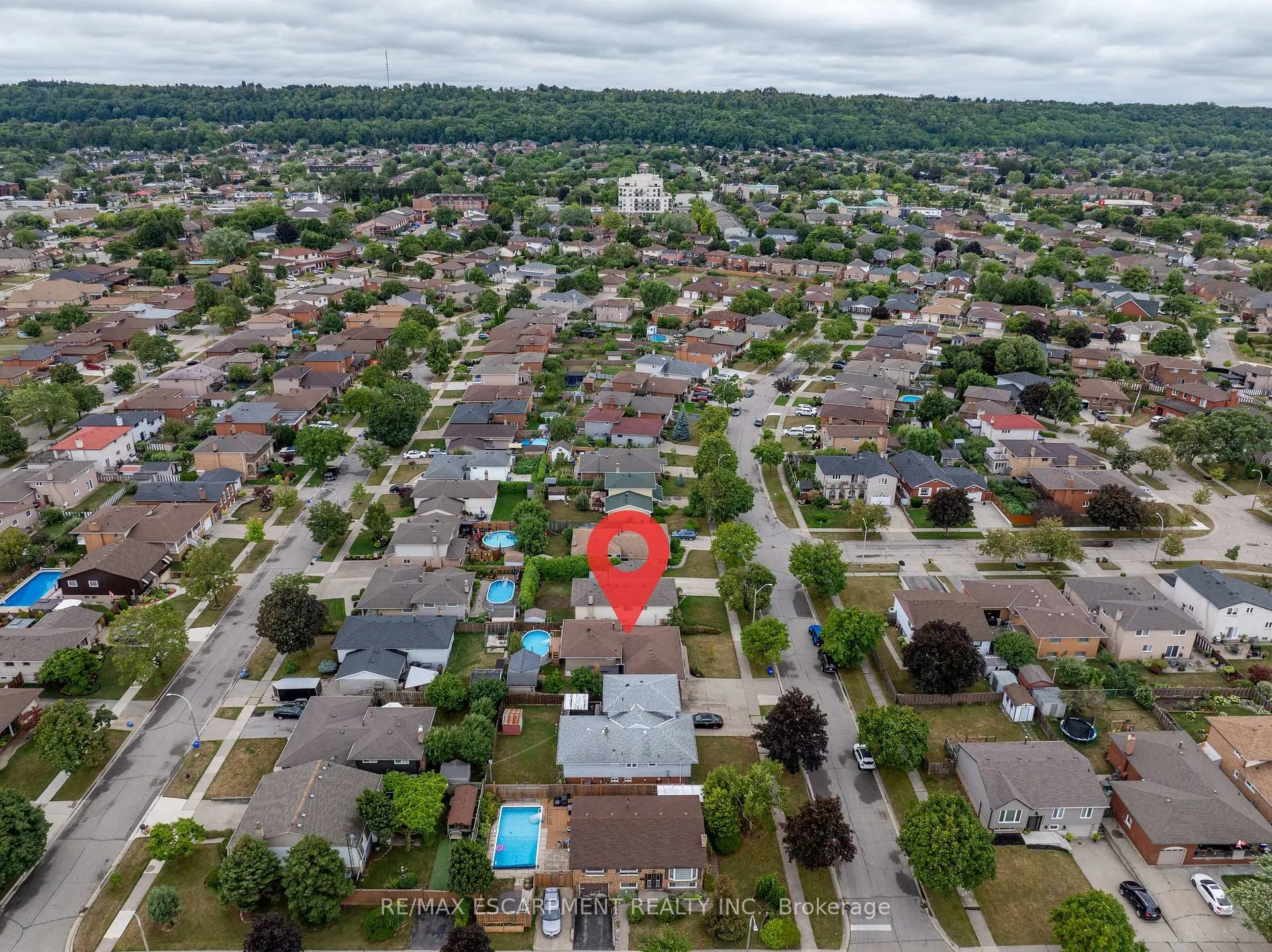 Photo 35 of 26 Madoc Street, Hamilton, Stoney Creek — HOMEH