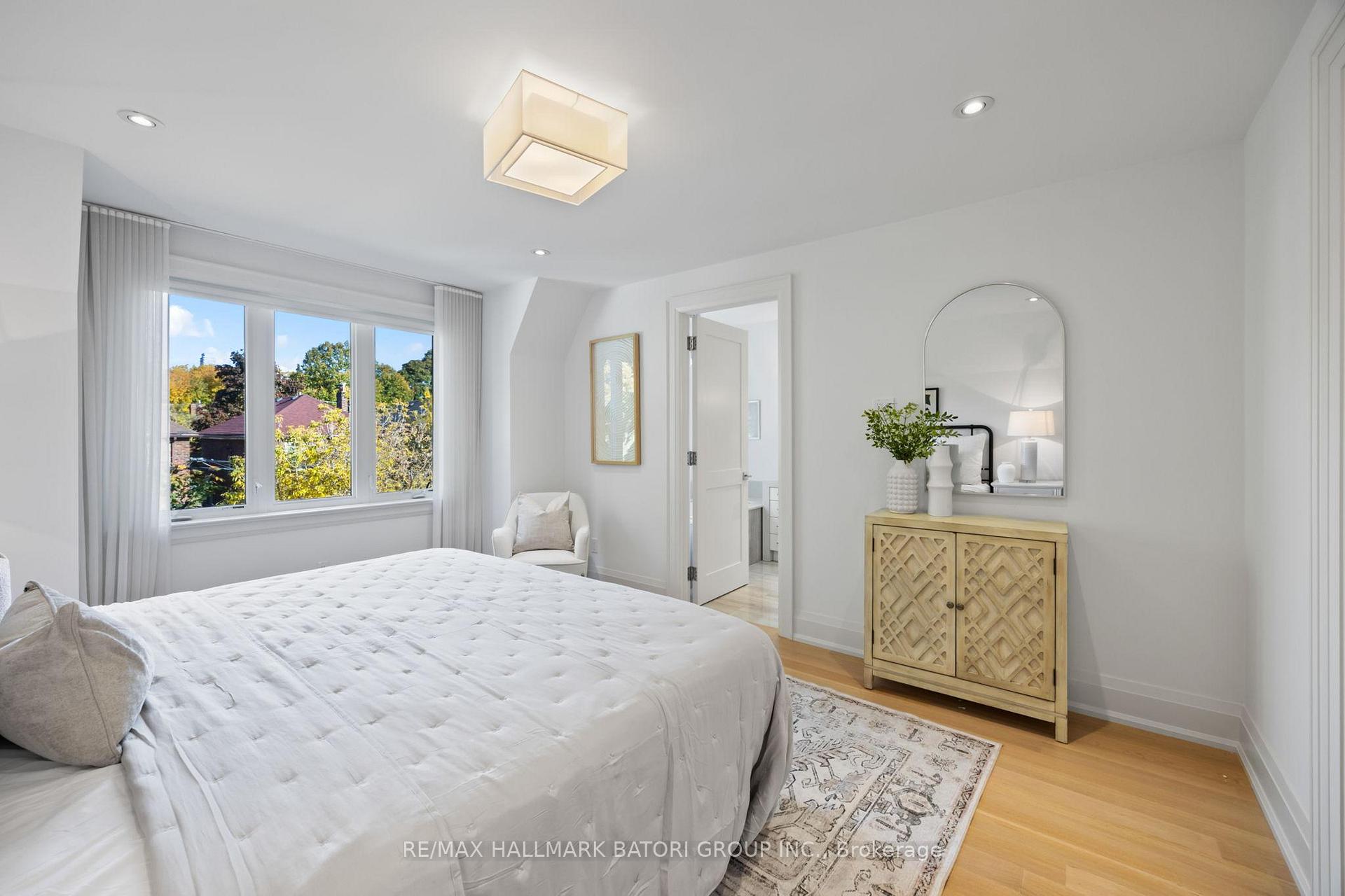 Photo 33 of 67 Latimer Avenue, Toronto, Lawrence Park South — HOMEH