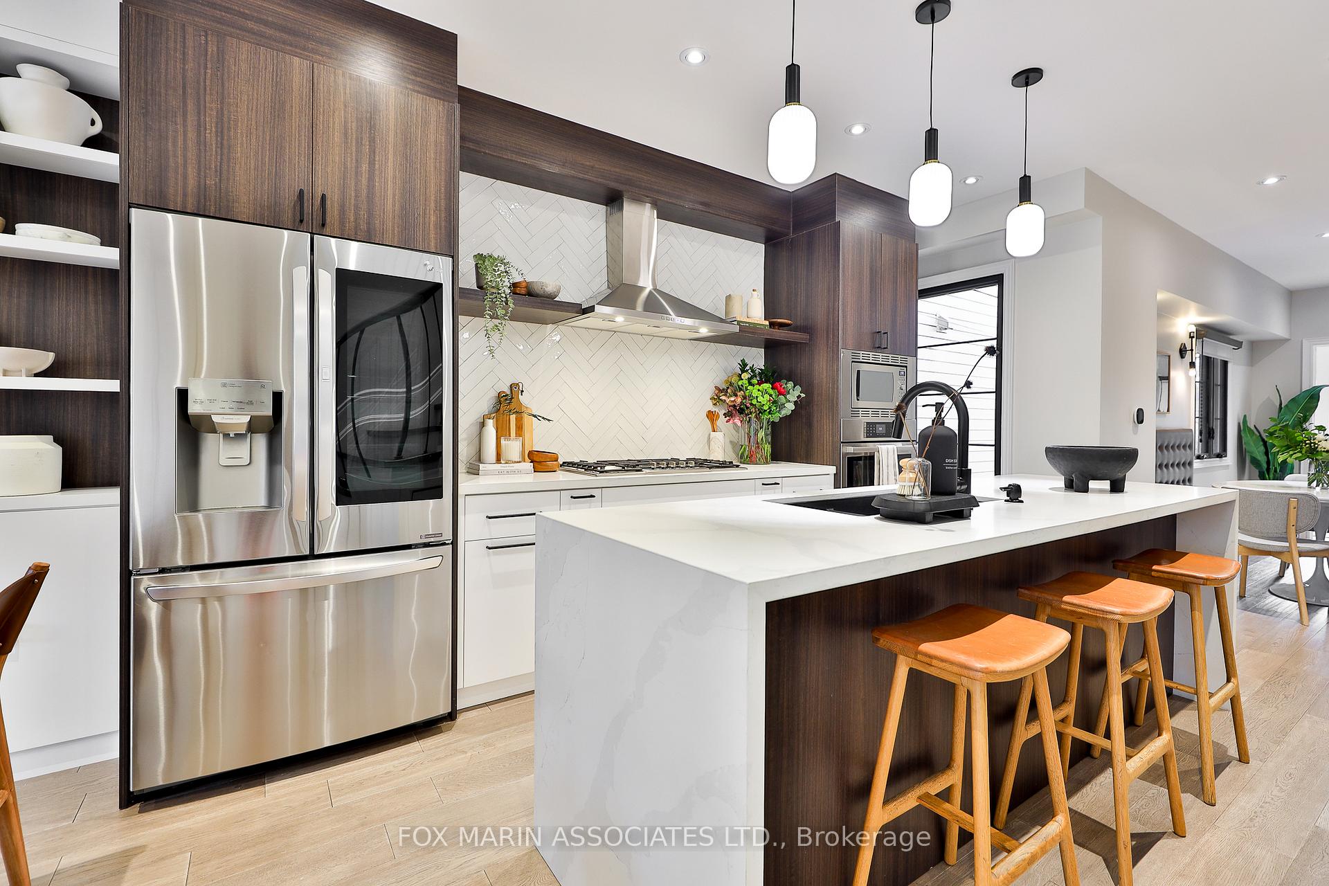 Photo 6 of 954 Logan Avenue, Toronto, Playter Estates-Danforth — HOMEH