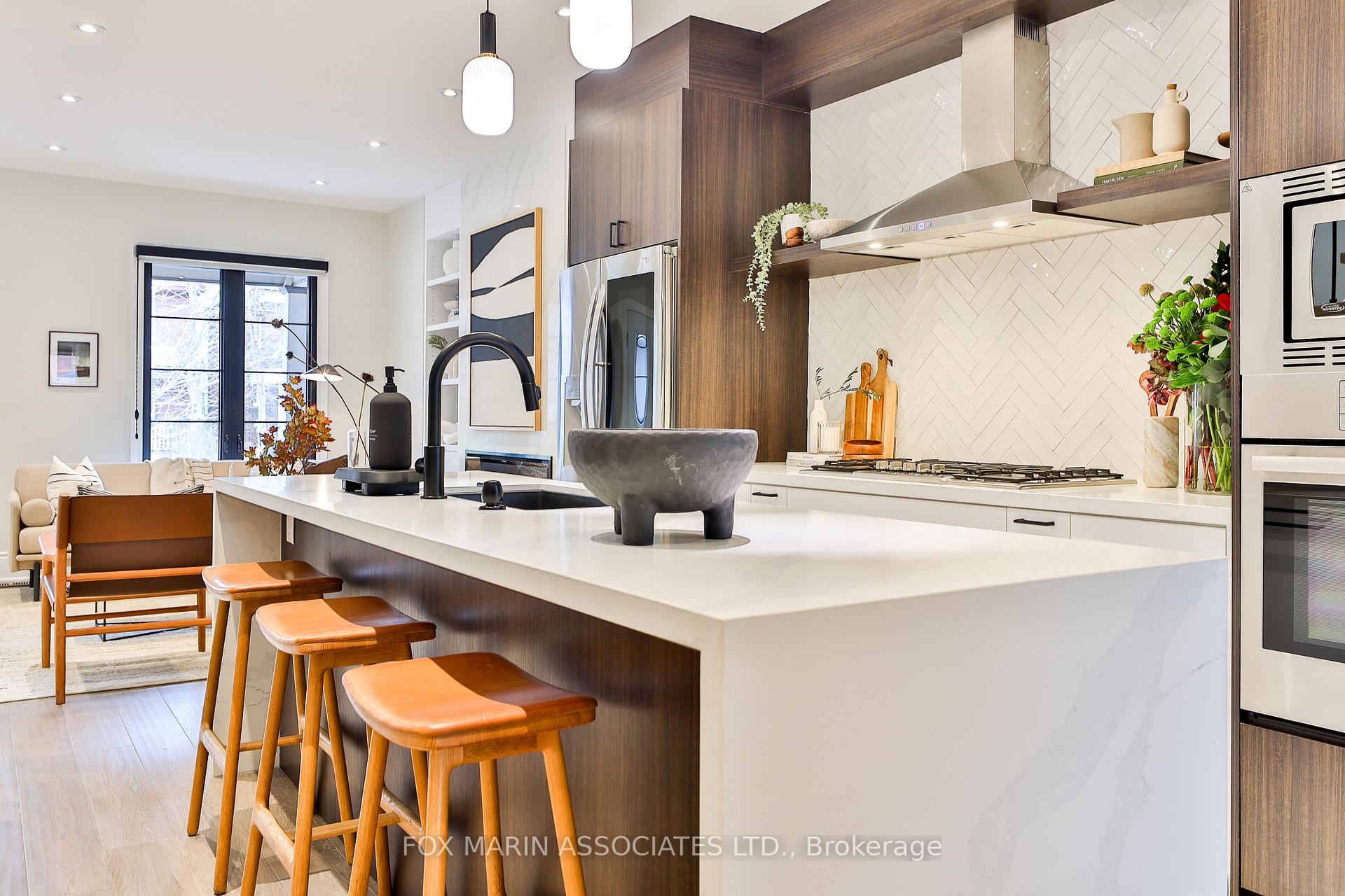 Photo 8 of 954 Logan Avenue, Toronto, Playter Estates-Danforth — HOMEH