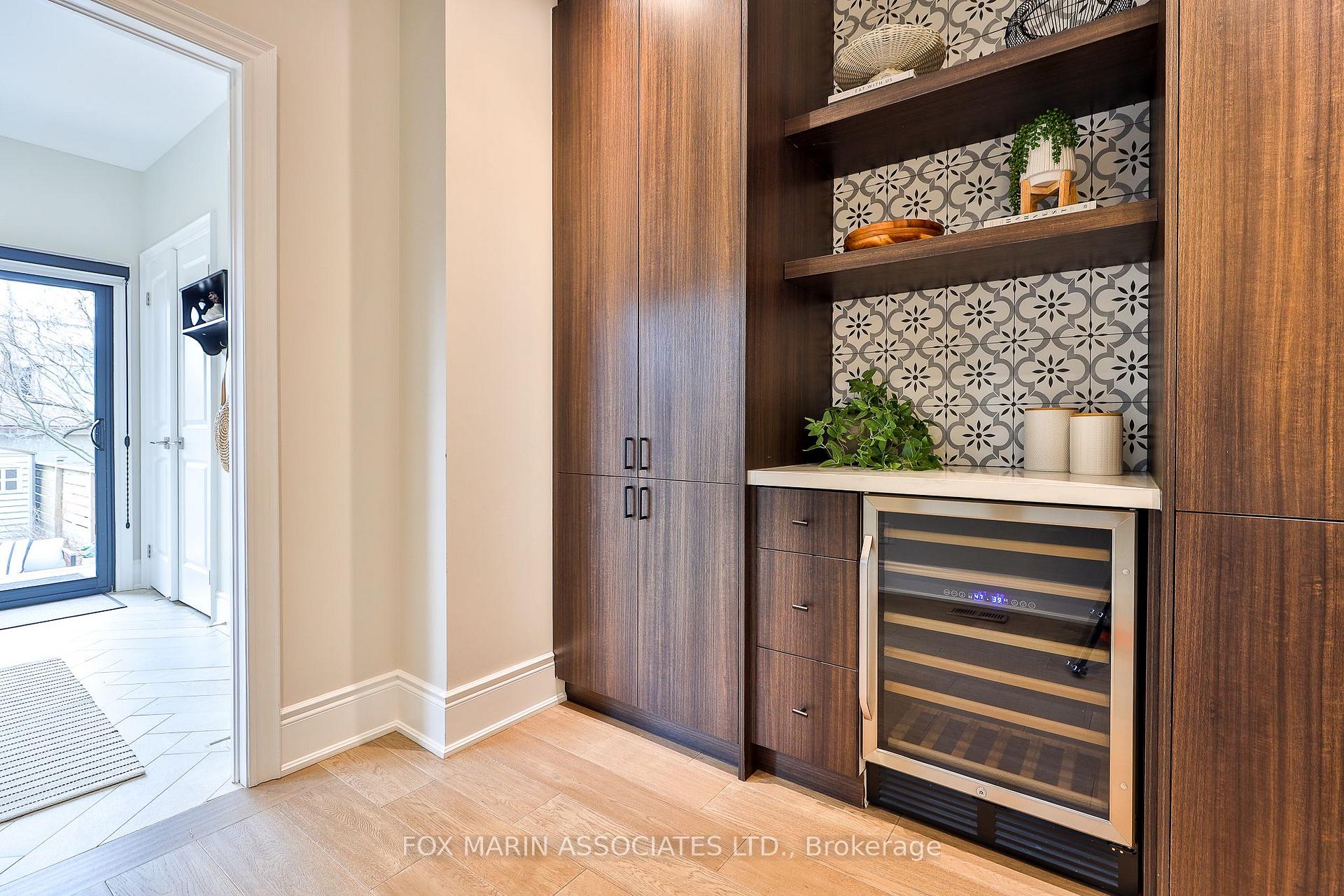 Photo 15 of 954 Logan Avenue, Toronto, Playter Estates-Danforth — HOMEH