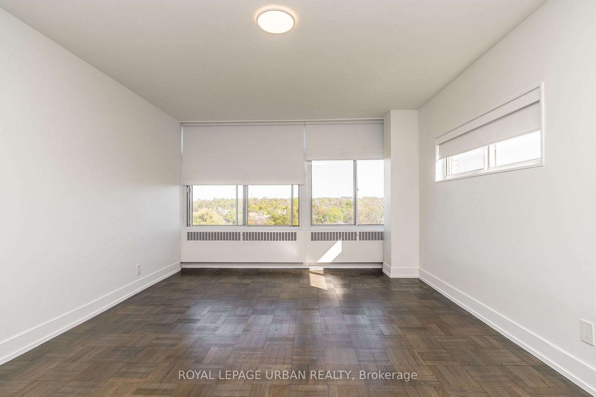 Photo 15 of Unit 902, 240 Oriole Parkway, Toronto, Yonge-St. Clair — HOMEH