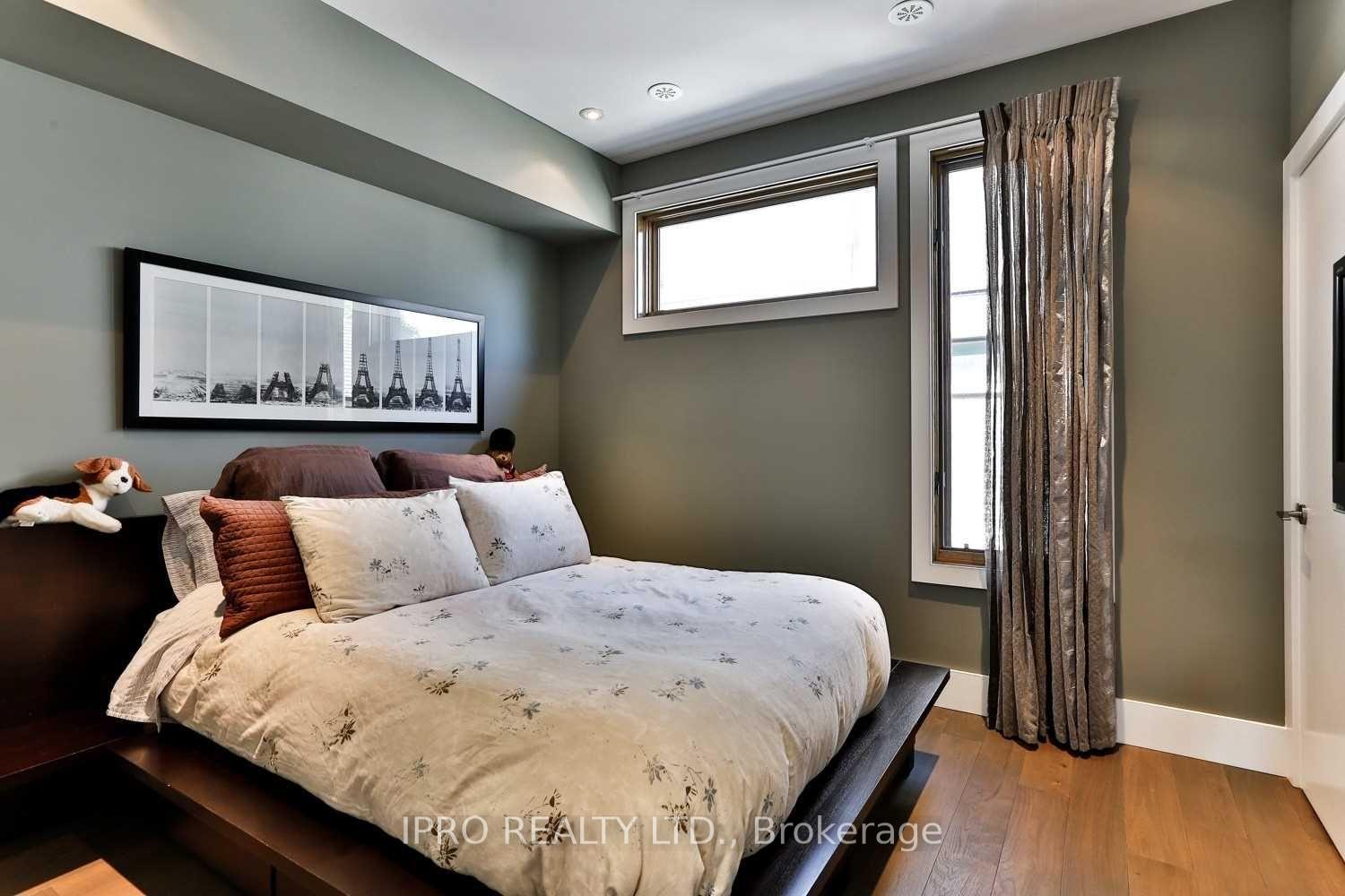 Photo 11 of Unit 6, 837 Broadview Avenue, Toronto, Playter Estates-Danforth — HOMEH