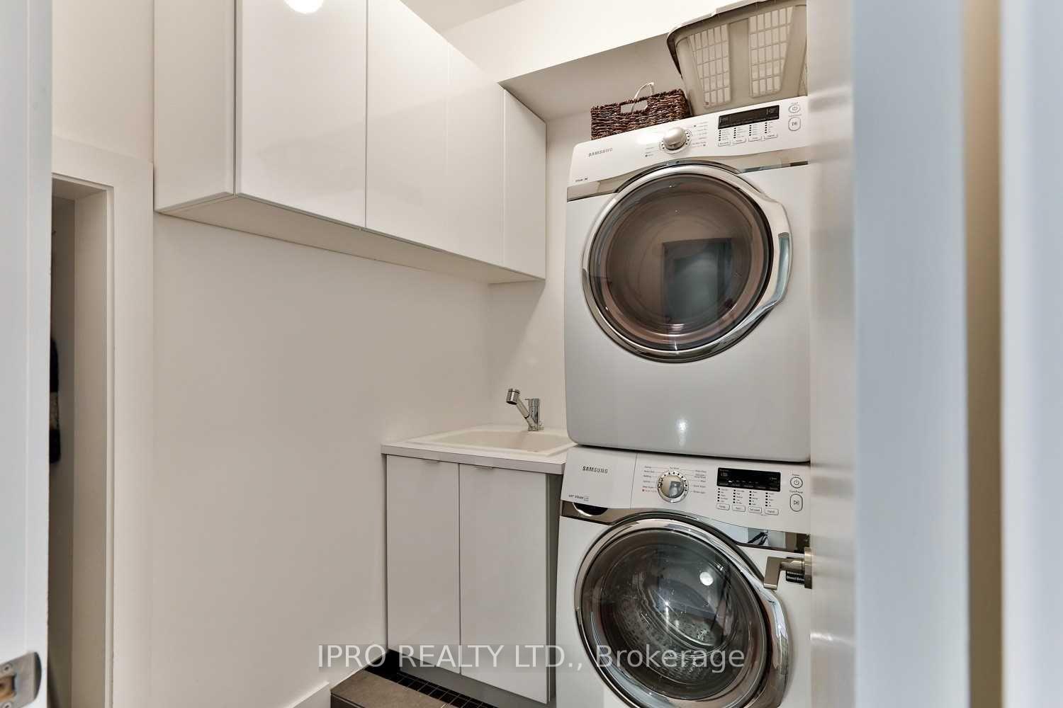 Photo 12 of Unit 6, 837 Broadview Avenue, Toronto, Playter Estates-Danforth — HOMEH