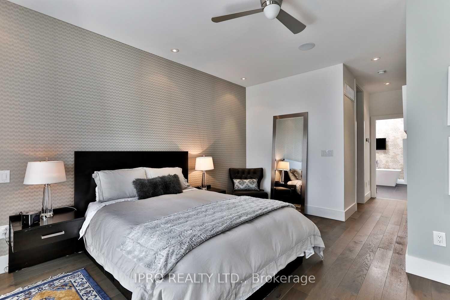 Photo 13 of Unit 6, 837 Broadview Avenue, Toronto, Playter Estates-Danforth — HOMEH