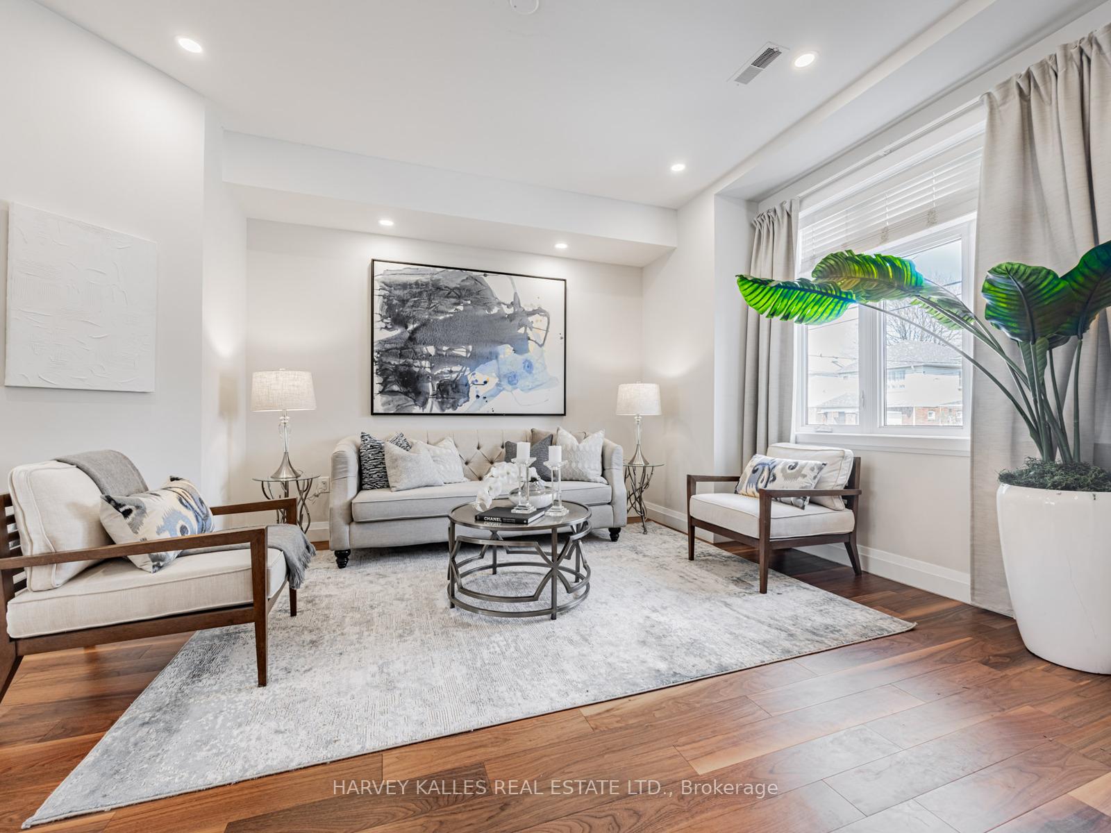 Photo 2 of 511 Sammon Avenue, Toronto, Danforth Village-East York — HOMEH