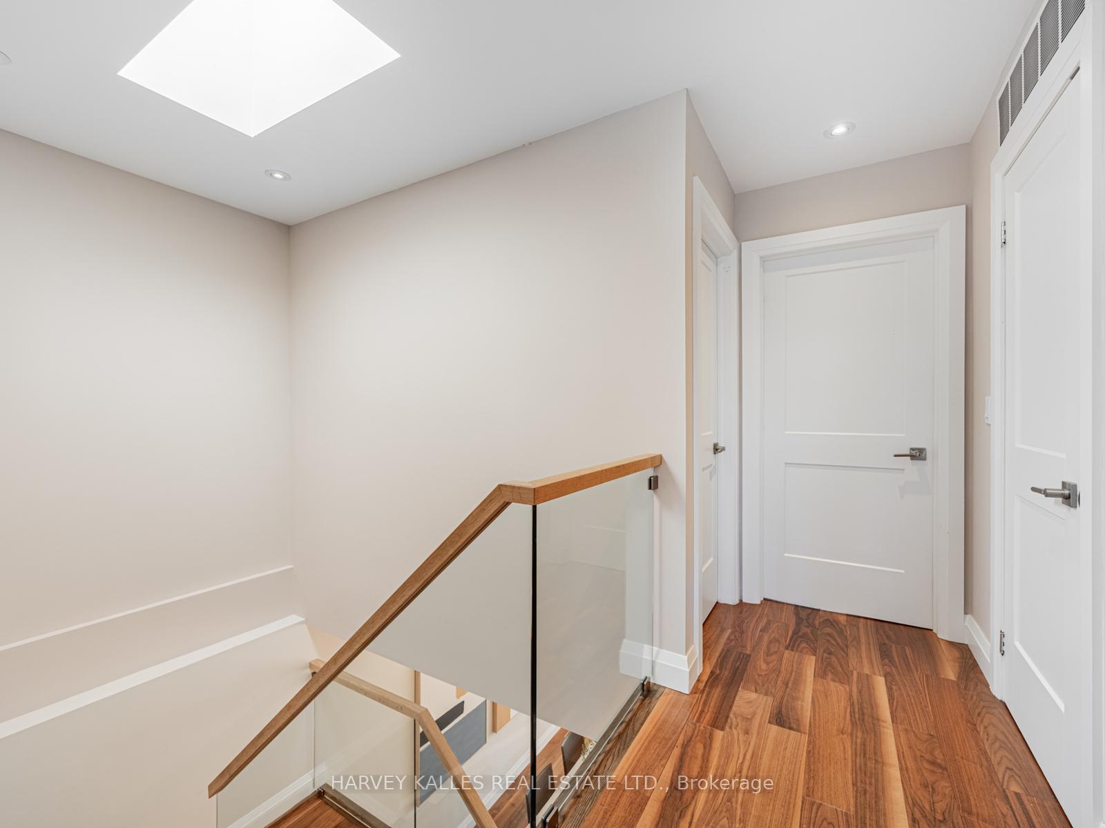 Photo 12 of 511 Sammon Avenue, Toronto, Danforth Village-East York — HOMEH