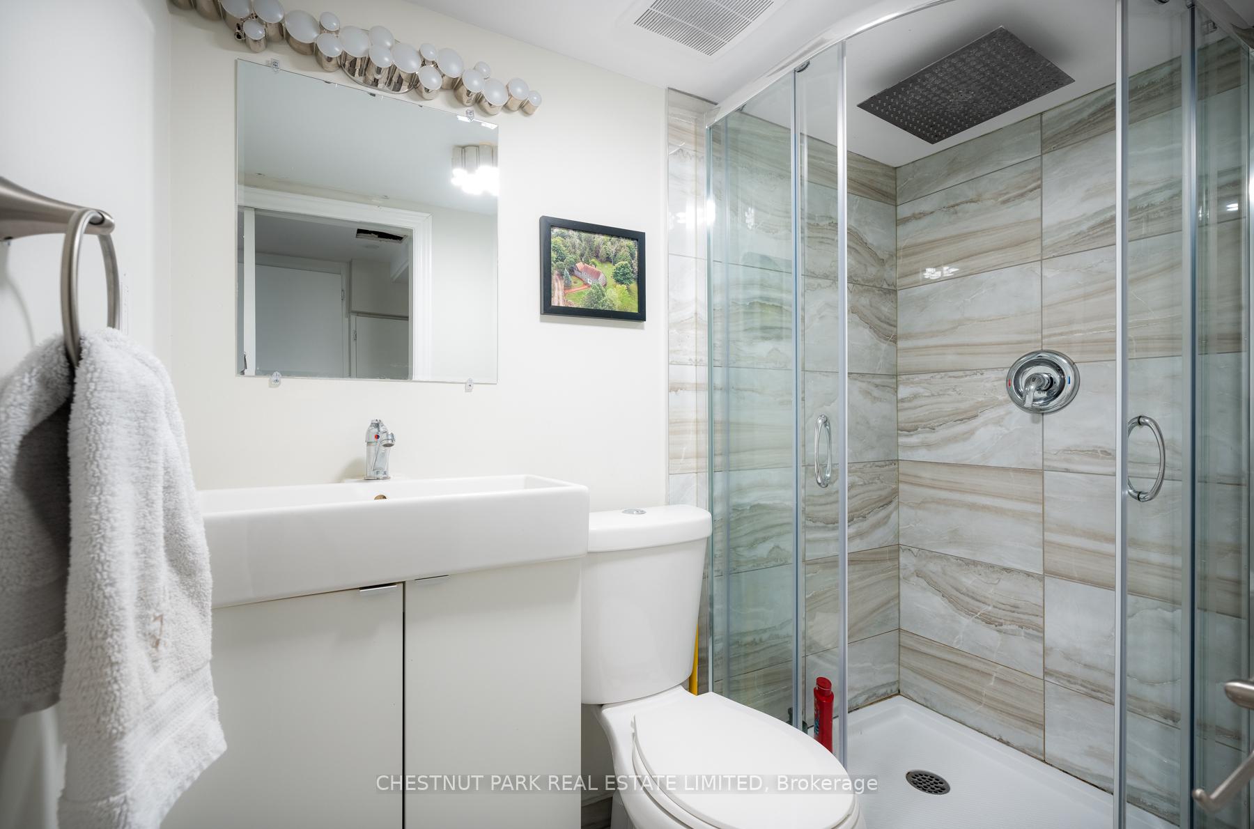 Photo 39 of 185 Withrow Avenue, Toronto, North Riverdale — HOMEH