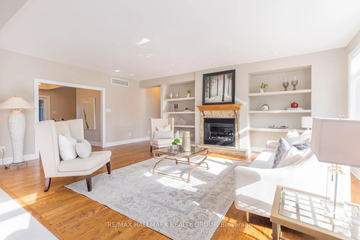 Photo 8 of 206 Cedarstone Street, Ottawa, Richmond — HOMEH