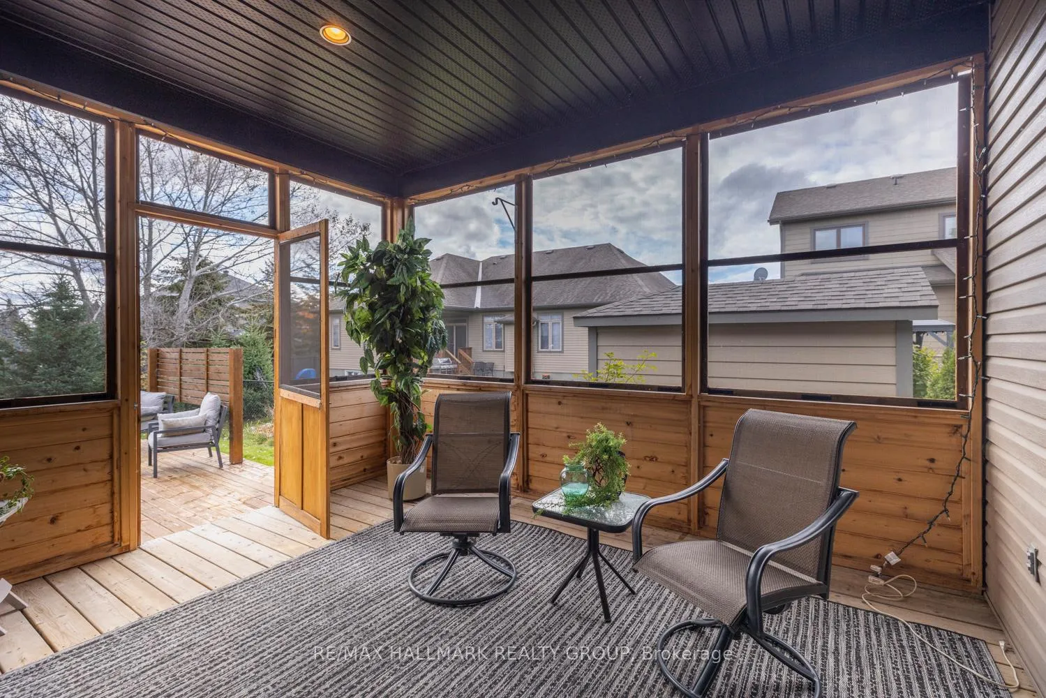 Photo 35 of 206 Cedarstone Street, Ottawa, Richmond — HOMEH