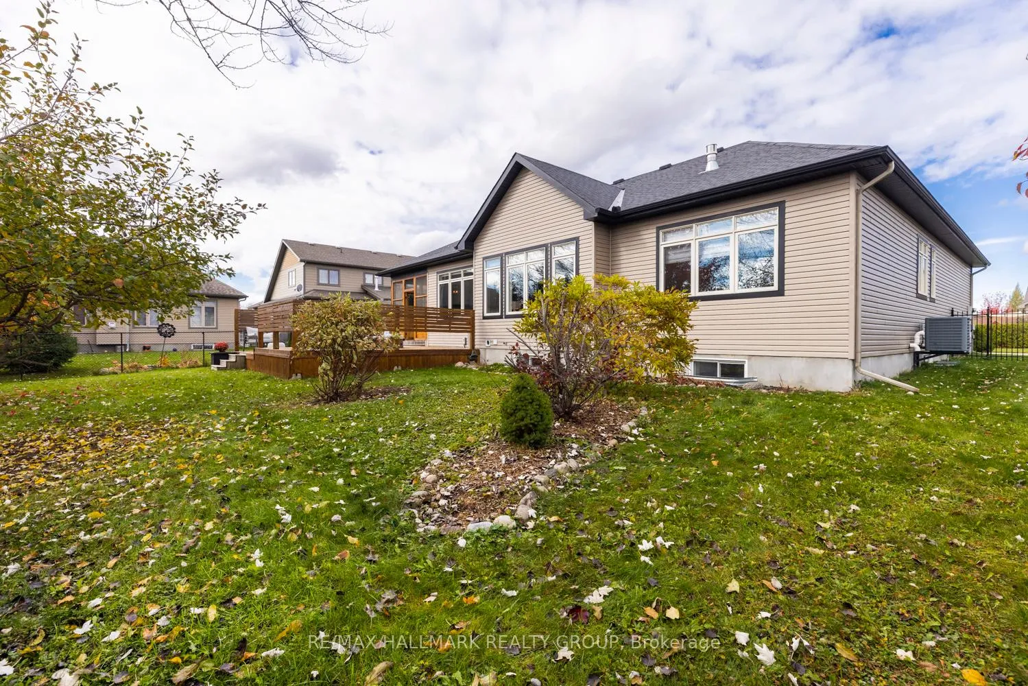 Photo 40 of 206 Cedarstone Street, Ottawa, Richmond — HOMEH