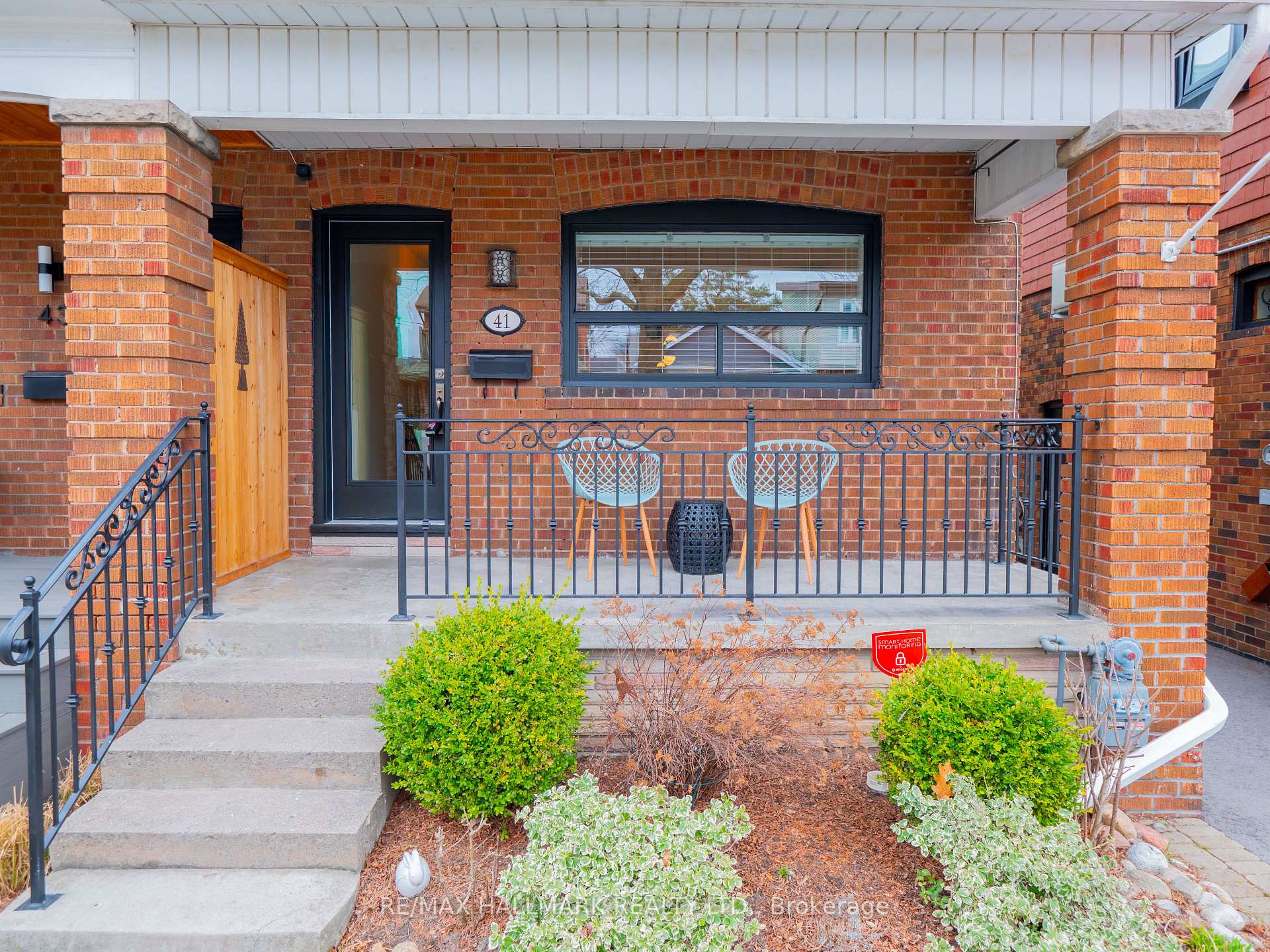 Photo 2 of 41 Roosevelt Road, Toronto, Danforth Village-East York — HOMEH
