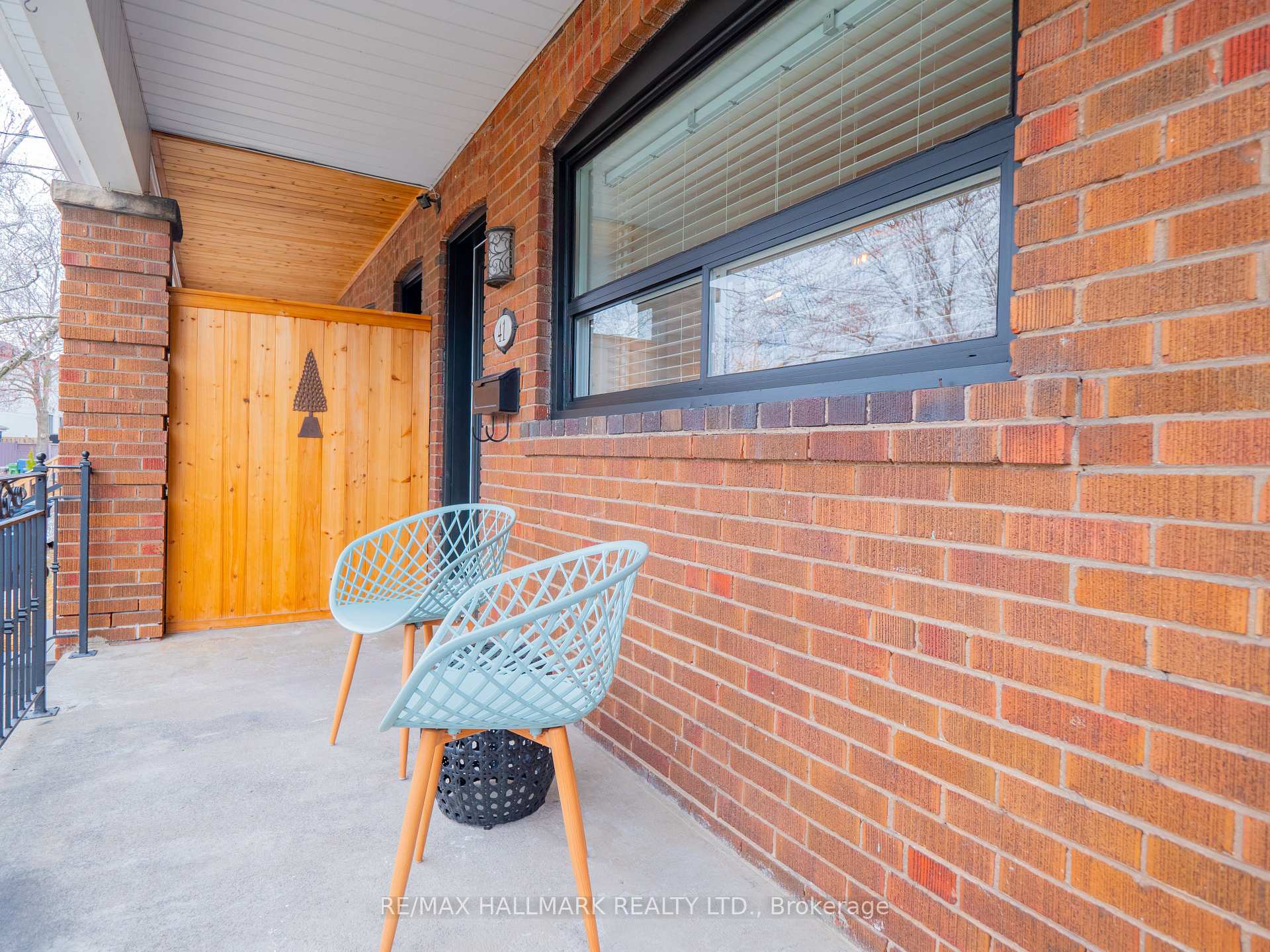 Photo 3 of 41 Roosevelt Road, Toronto, Danforth Village-East York — HOMEH