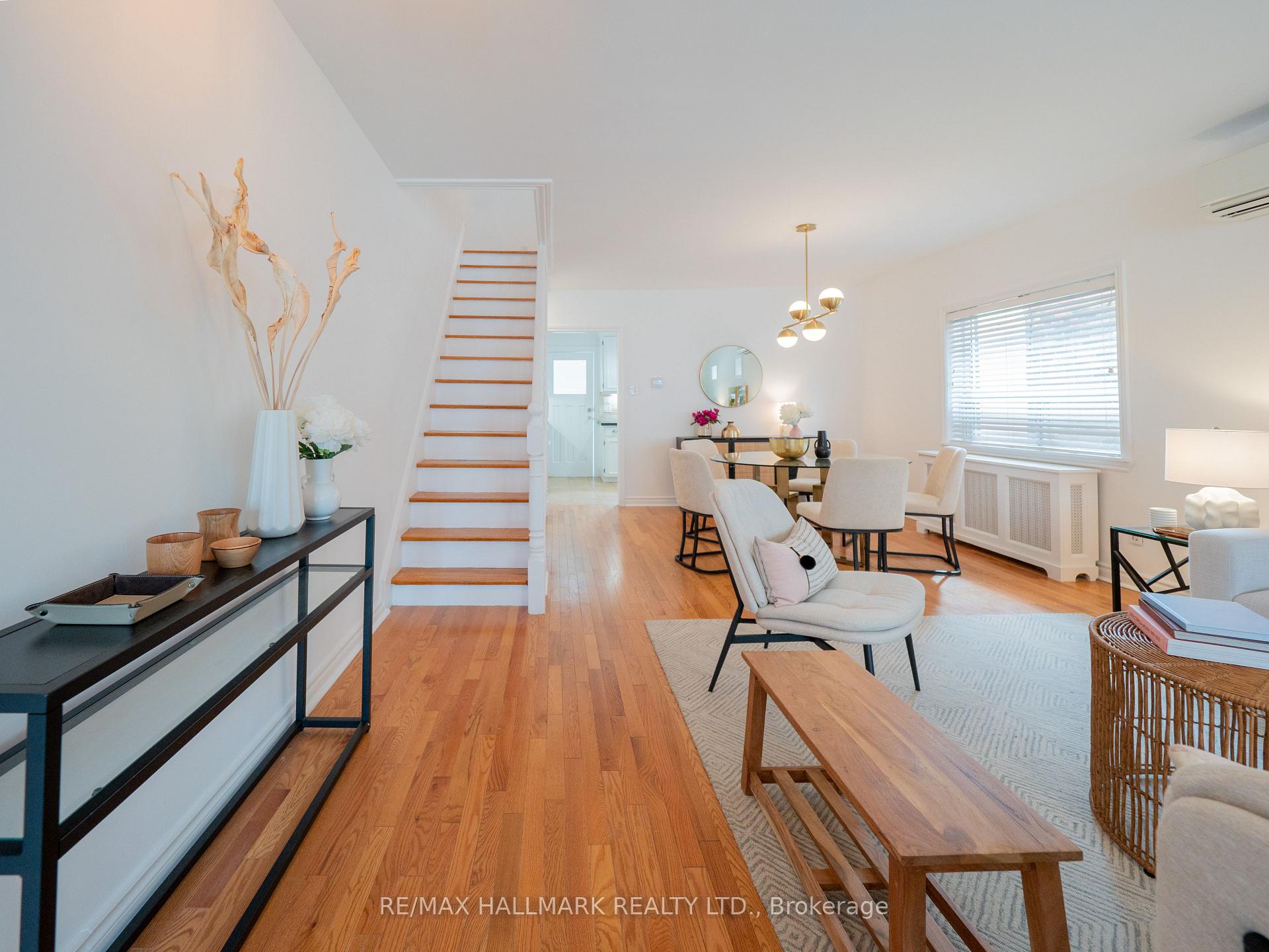 Photo 4 of 41 Roosevelt Road, Toronto, Danforth Village-East York — HOMEH