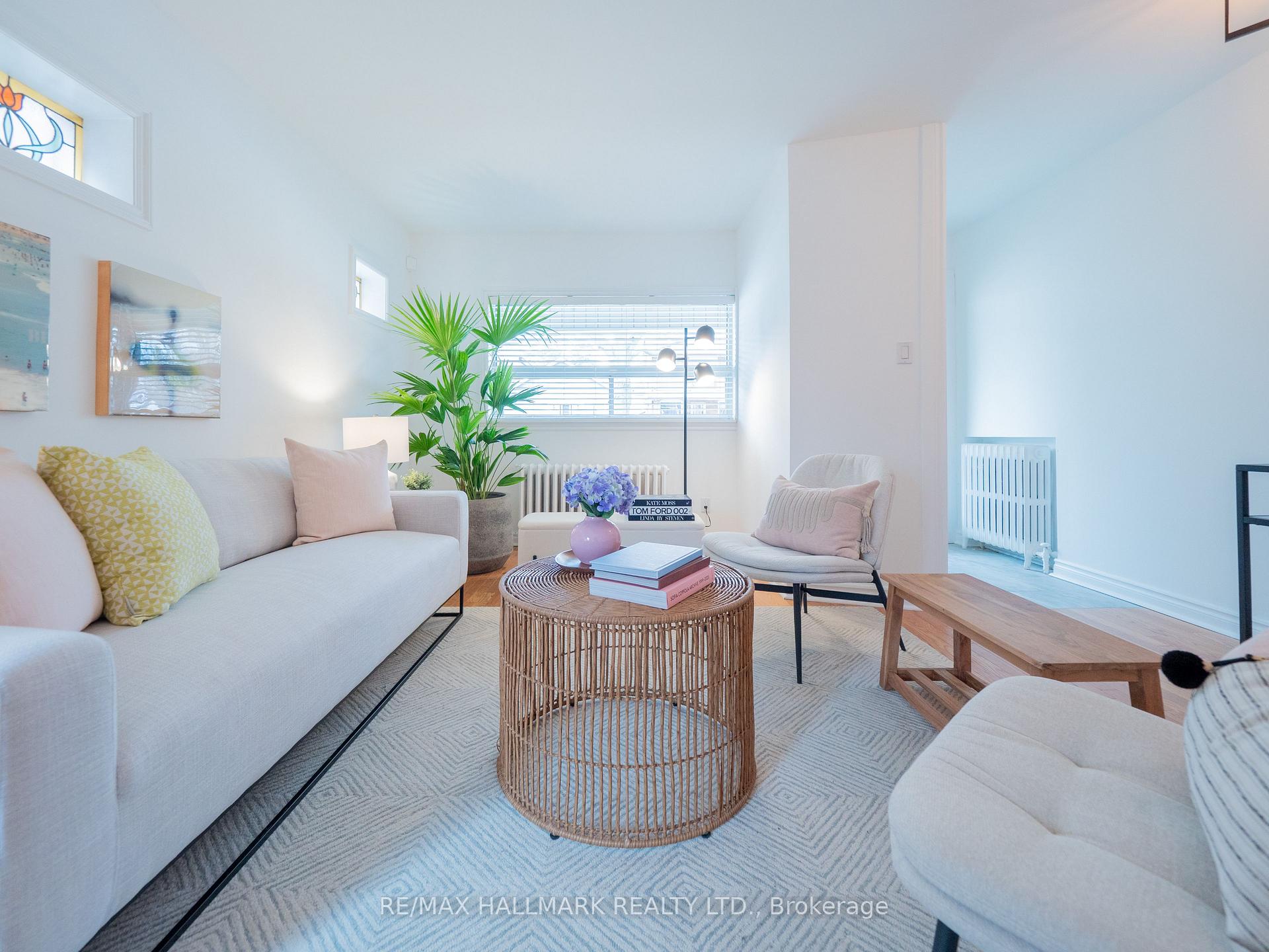 Photo 9 of 41 Roosevelt Road, Toronto, Danforth Village-East York — HOMEH