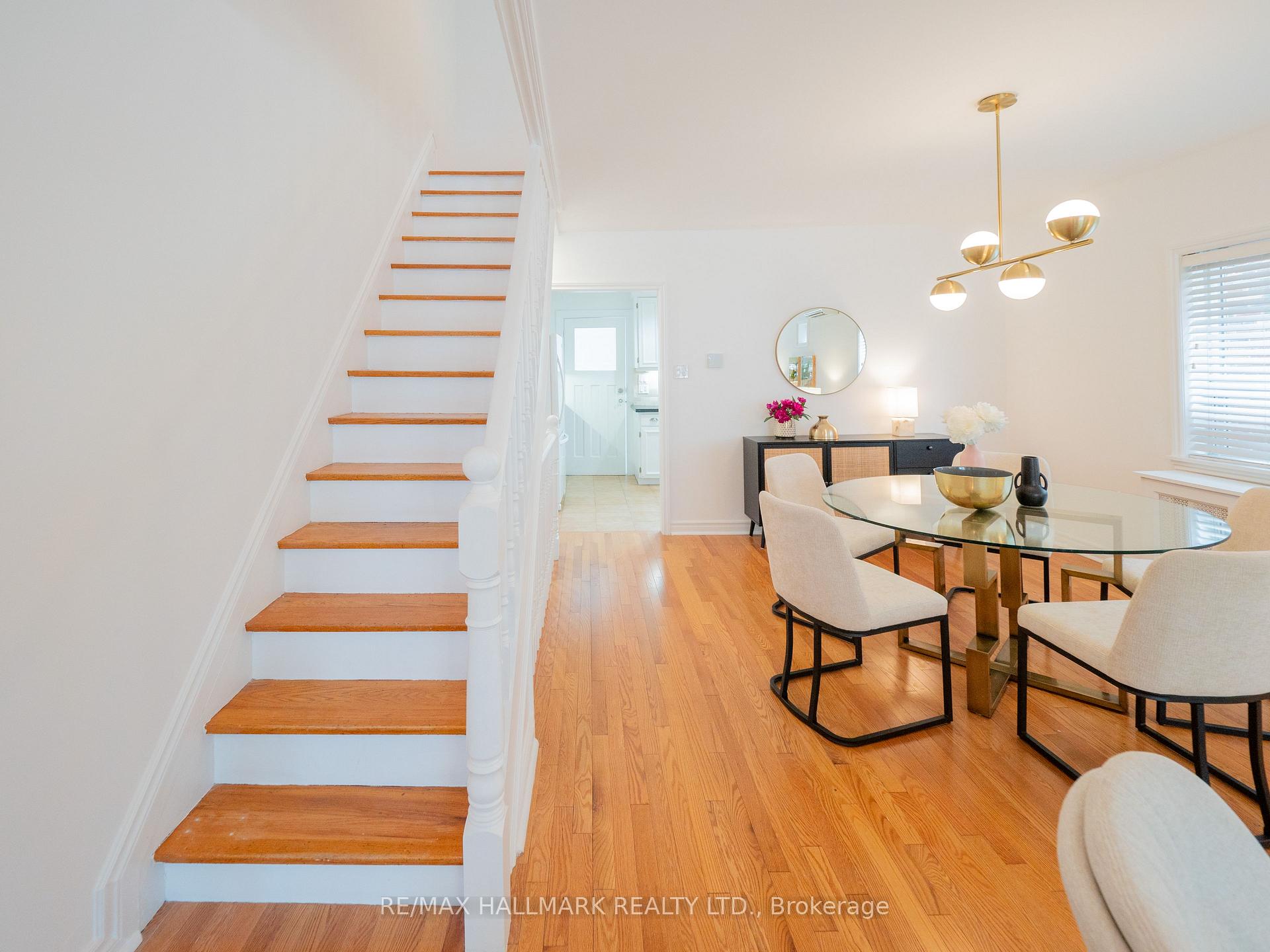 Photo 20 of 41 Roosevelt Road, Toronto, Danforth Village-East York — HOMEH