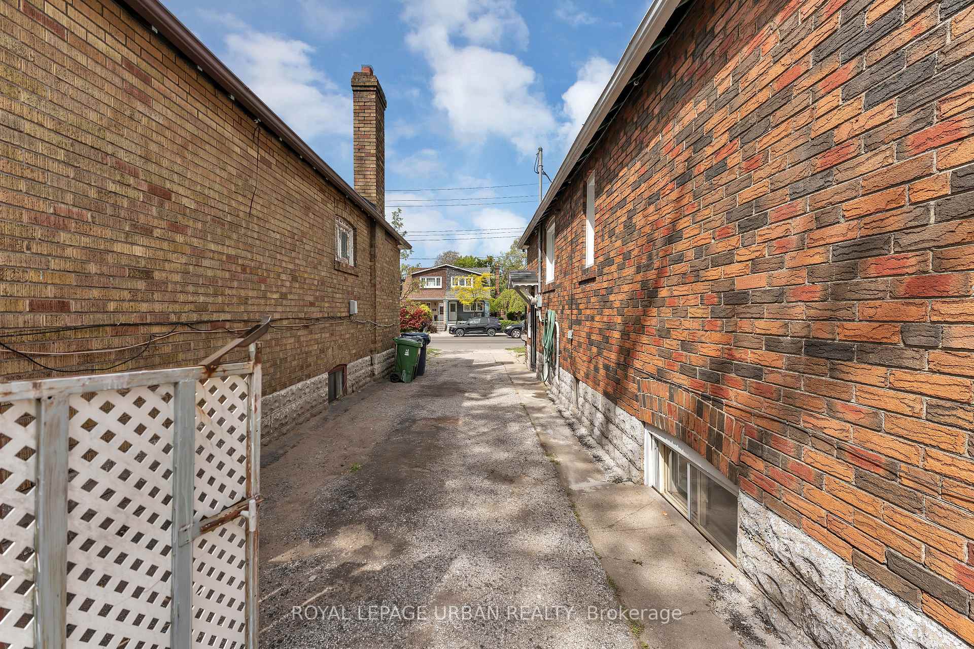 Photo 2 of 319 Donlands Avenue, Toronto, East York — HOMEH