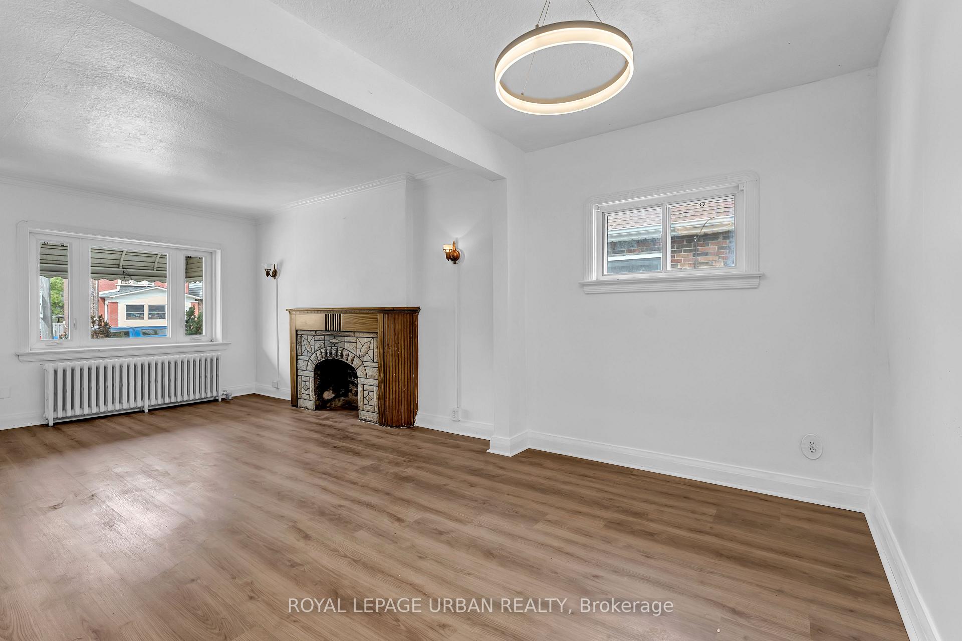 Photo 15 of 319 Donlands Avenue, Toronto, East York — HOMEH