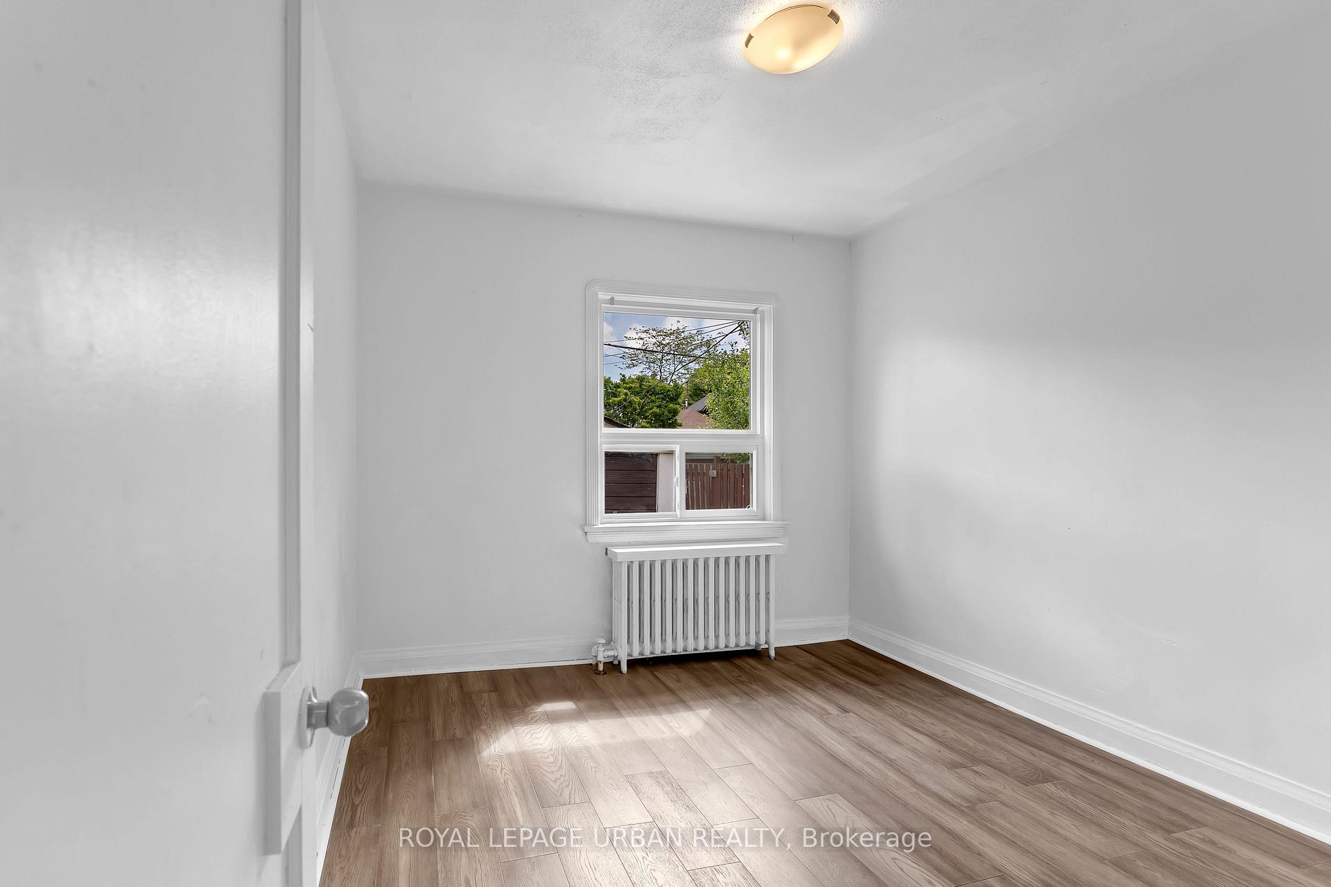 Photo 21 of 319 Donlands Avenue, Toronto, East York — HOMEH