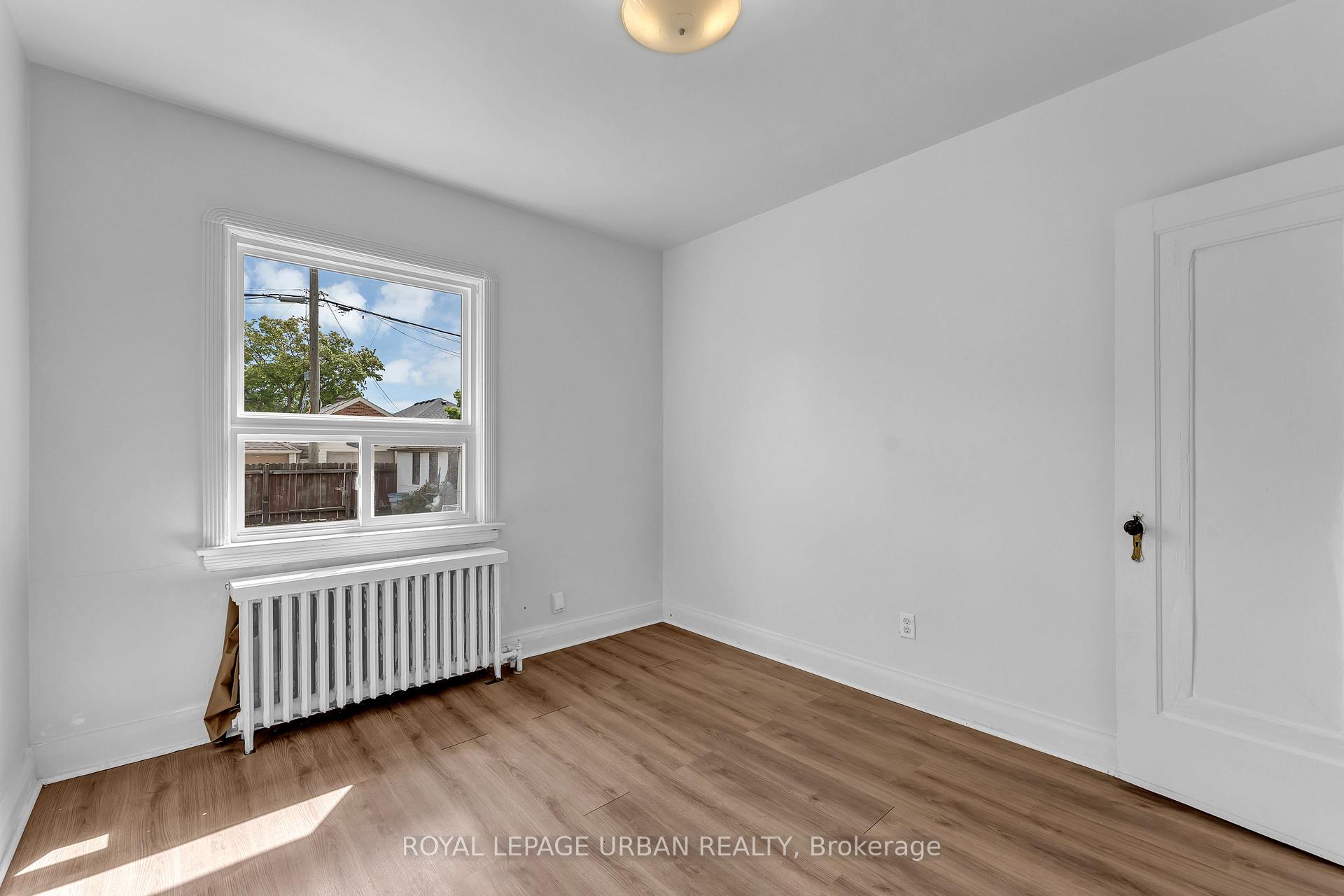 Photo 26 of 319 Donlands Avenue, Toronto, East York — HOMEH