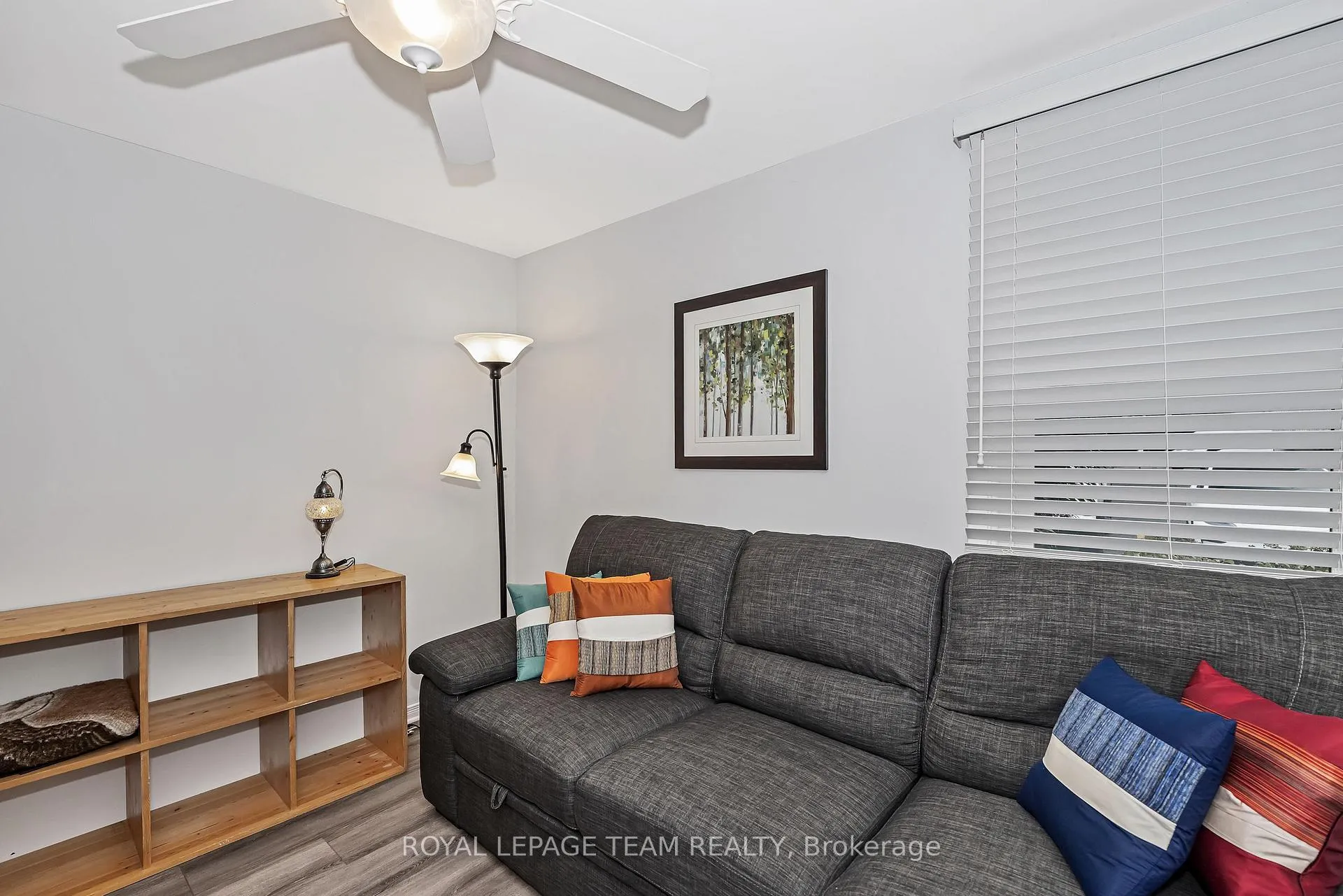 Photo 14 of 1095 Ambleside Drive, Ottawa, Woodroffe — HOMEH