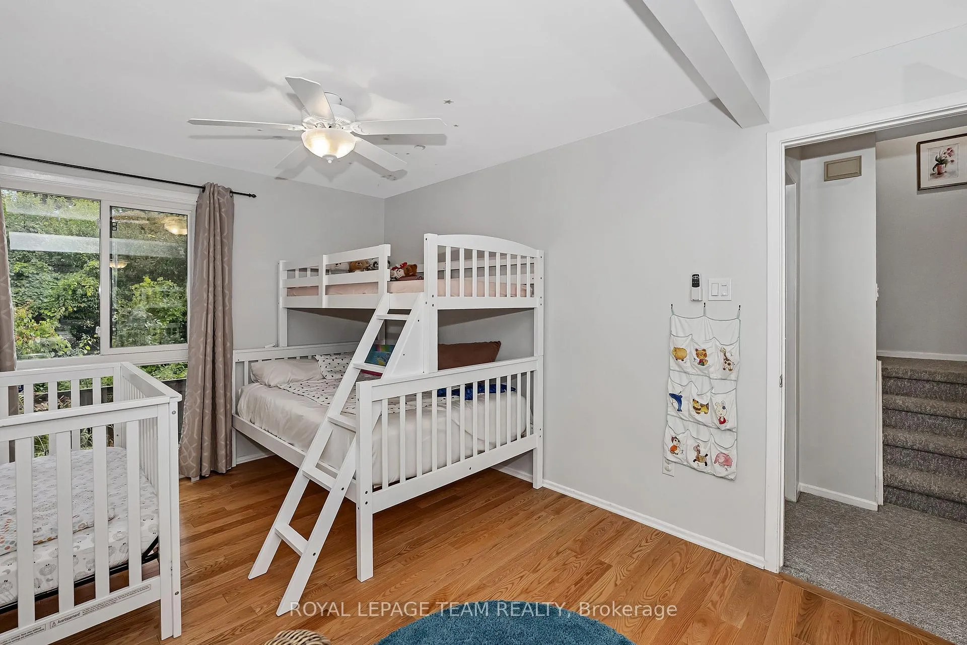 Photo 28 of 1095 Ambleside Drive, Ottawa, Woodroffe — HOMEH