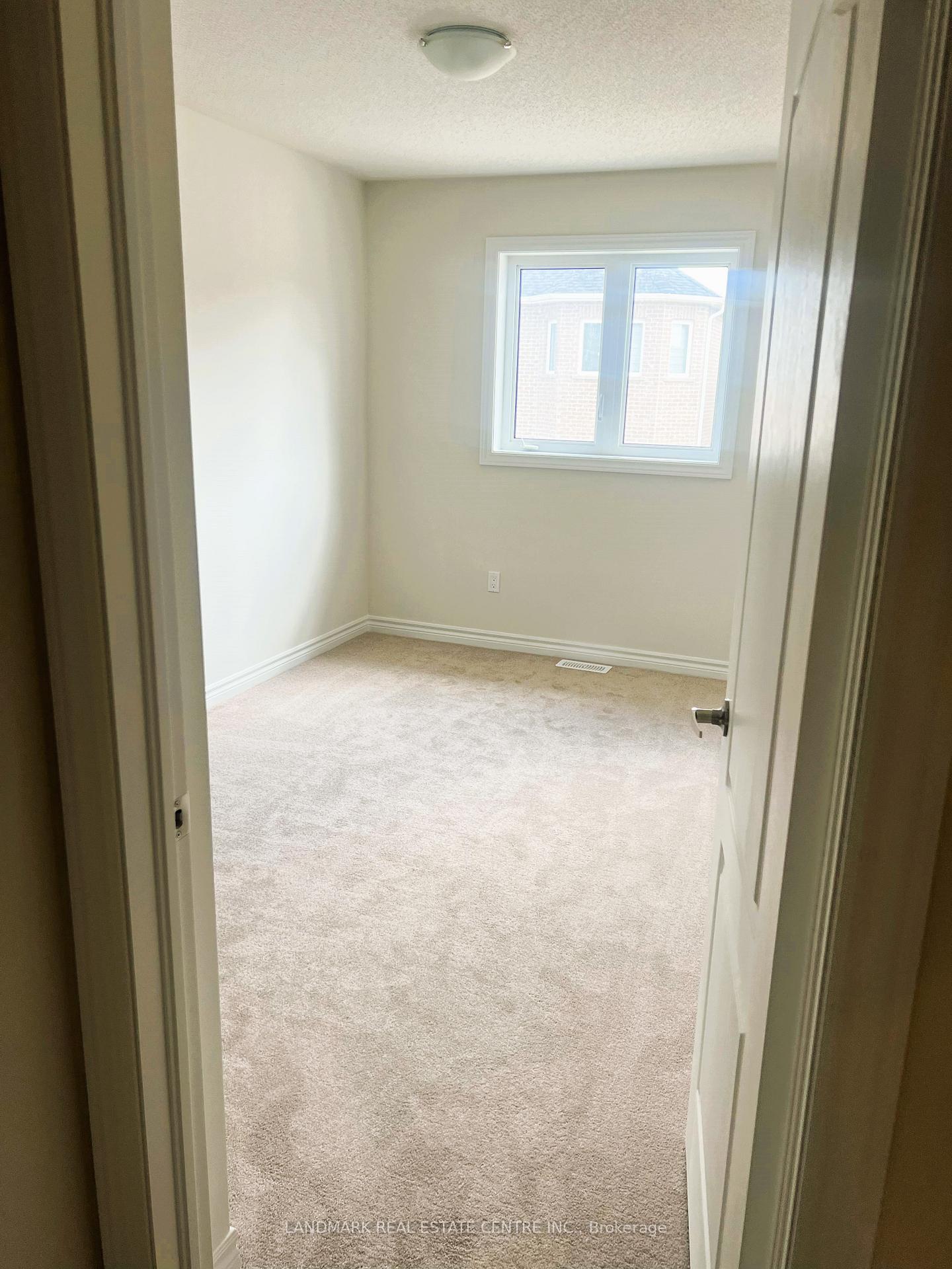 Photo 9 of 62 Baker Street, Thorold, Thorold Downtown — HOMEH