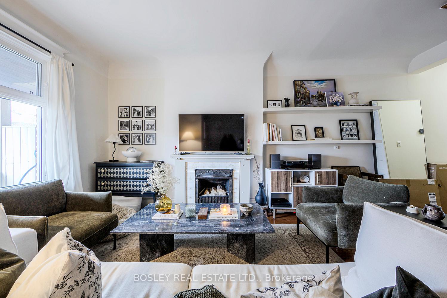 Photo 3 of Unit Main, 62 Sparkhall Avenue, Toronto, North Riverdale — HOMEH