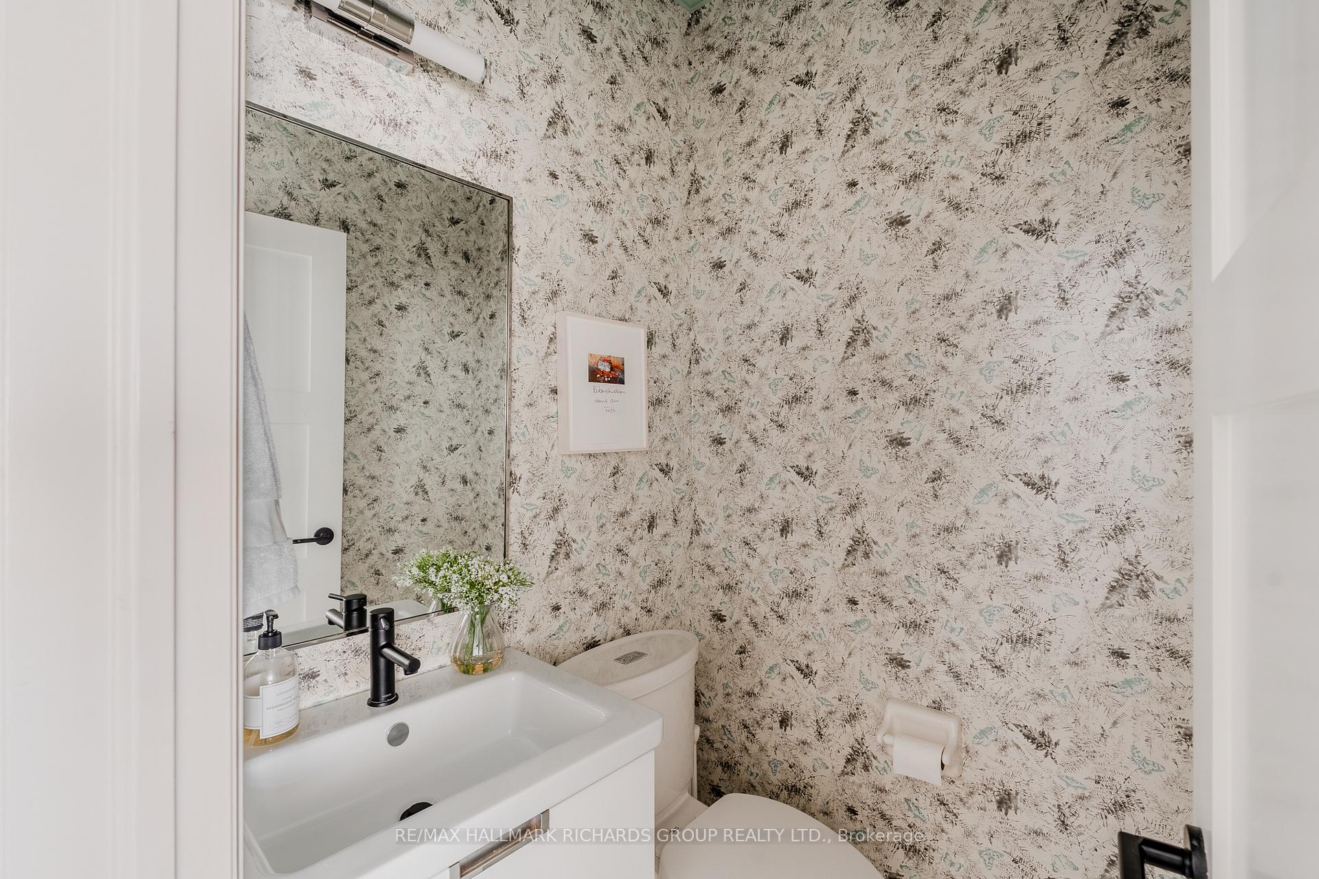 Photo 13 of 38 Burley Avenue, Toronto, Broadview North — HOMEH