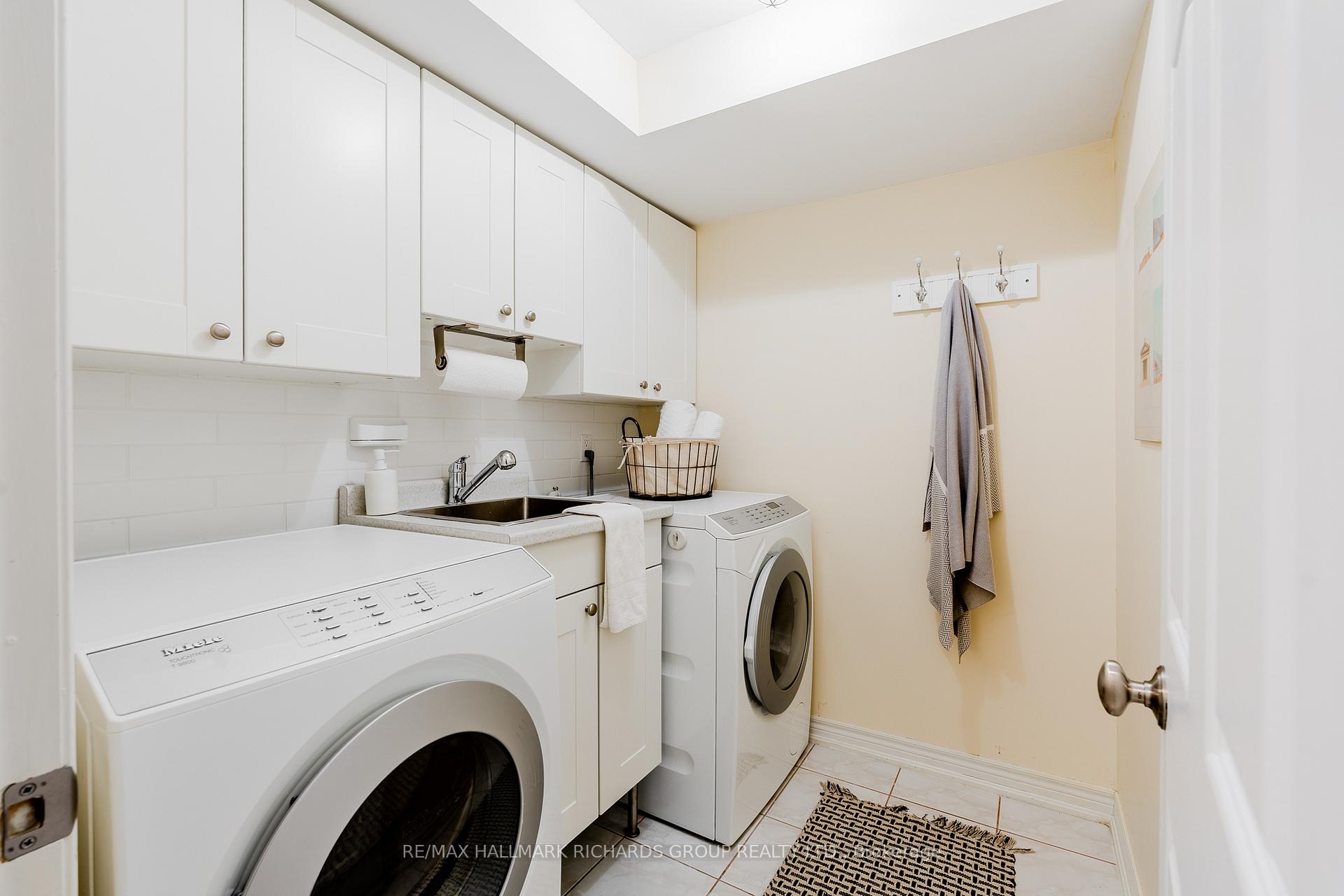Photo 22 of 38 Burley Avenue, Toronto, Broadview North — HOMEH