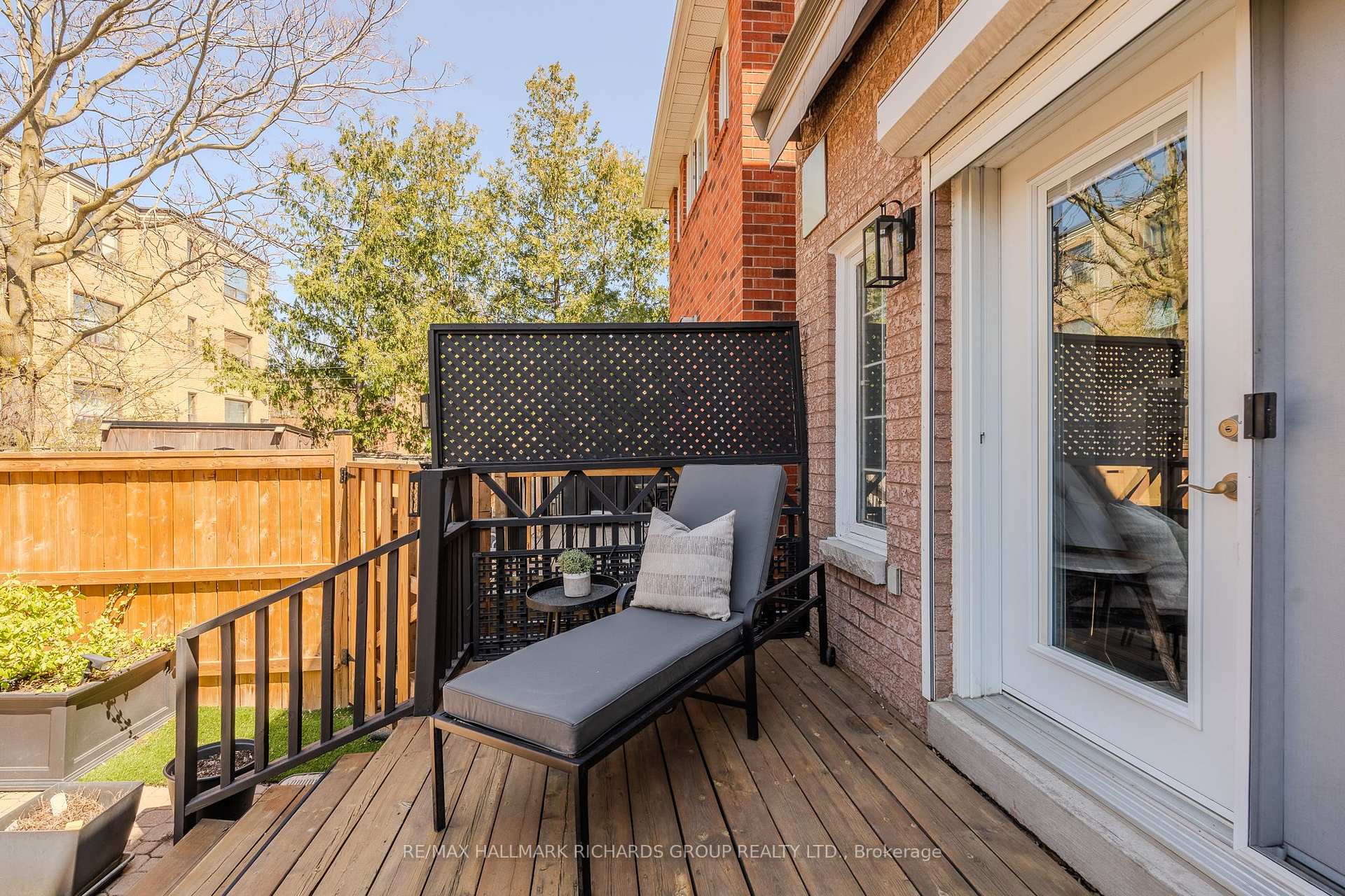 Photo 23 of 38 Burley Avenue, Toronto, Broadview North — HOMEH