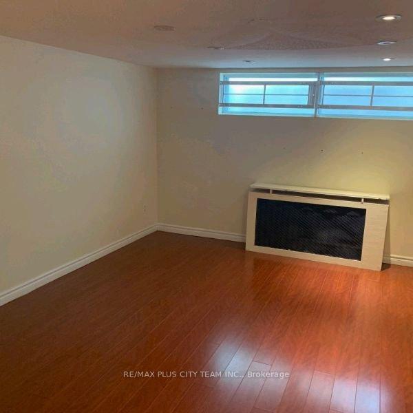 Photo 2 of Unit A, 1745 Bathurst Street, Toronto, Forest Hill South — HOMEH