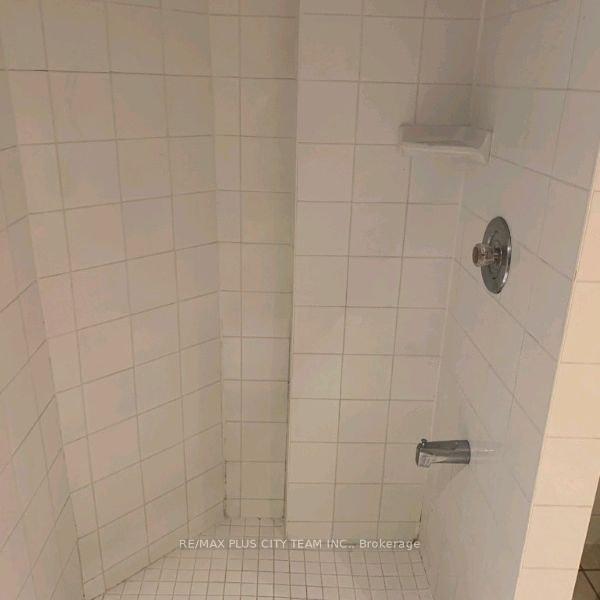 Photo 5 of Unit A, 1745 Bathurst Street, Toronto, Forest Hill South — HOMEH