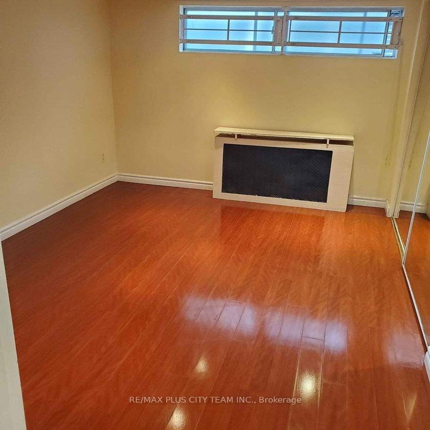 Photo 12 of Unit A, 1745 Bathurst Street, Toronto, Forest Hill South — HOMEH
