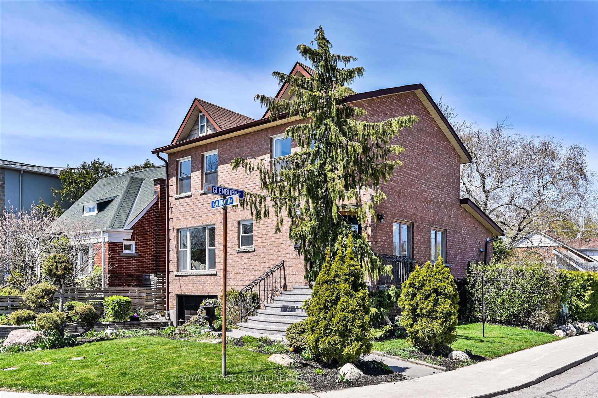 Photo 2 of 82 Galbraith Avenue, Toronto, O'Connor-Parkview — HOMEH