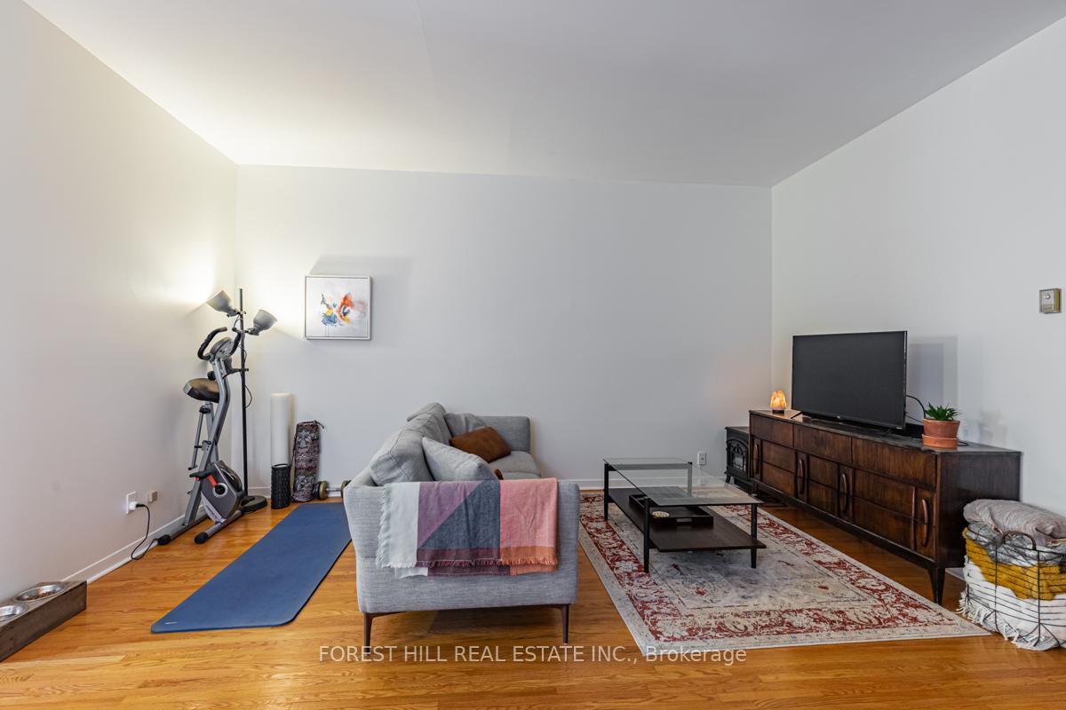 Photo 7 of Unit 1- Main, 624 Huron Street, Toronto, The Annex — HOMEH