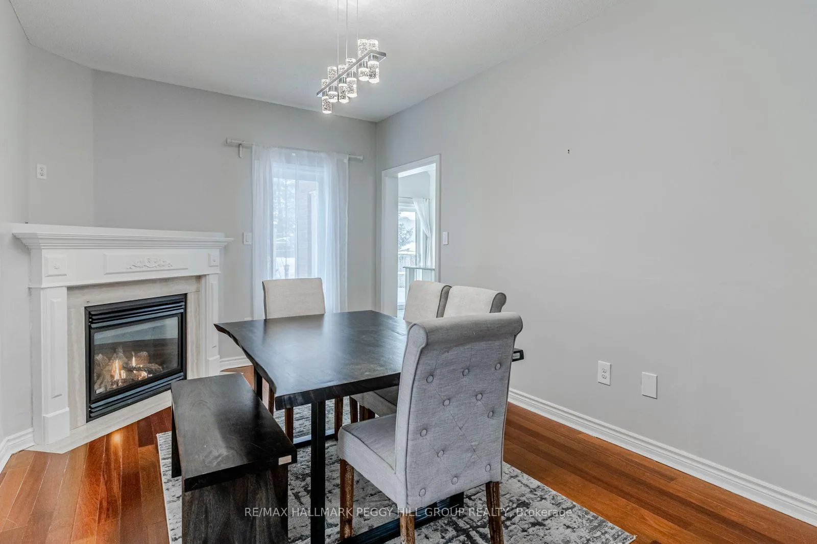 Photo 6 of 6 Laurelwood Lane, Barrie, Ardagh — HOMEH