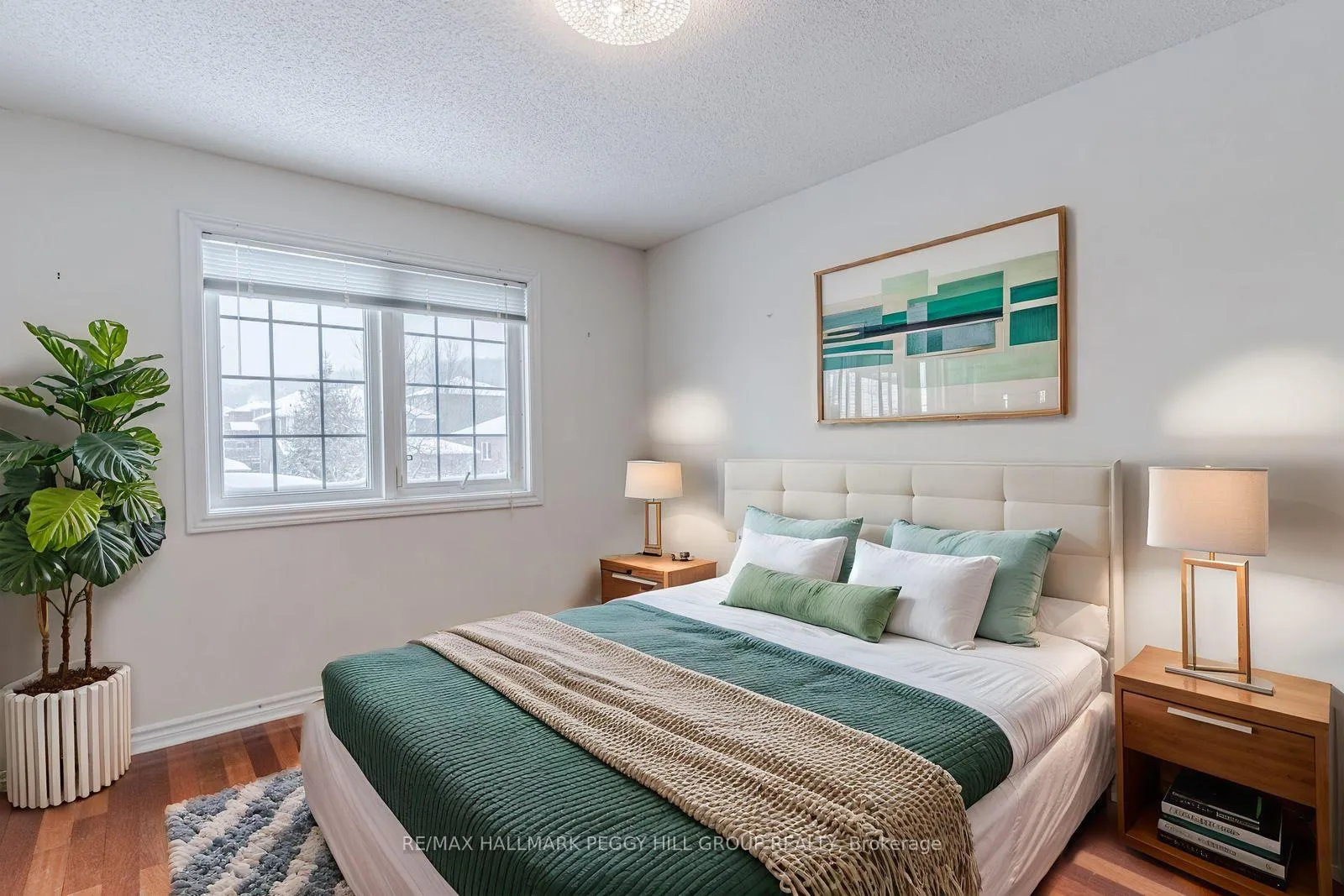 Photo 9 of 6 Laurelwood Lane, Barrie, Ardagh — HOMEH