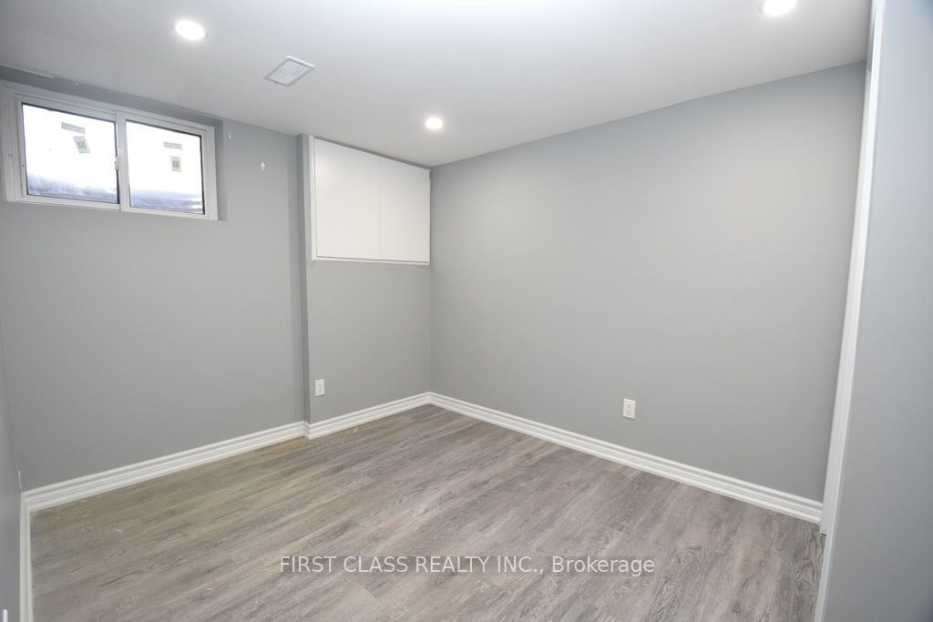 Photo 19 of Unit B1, 1506 Simcoe Street N, Oshawa, Samac — HOMEH