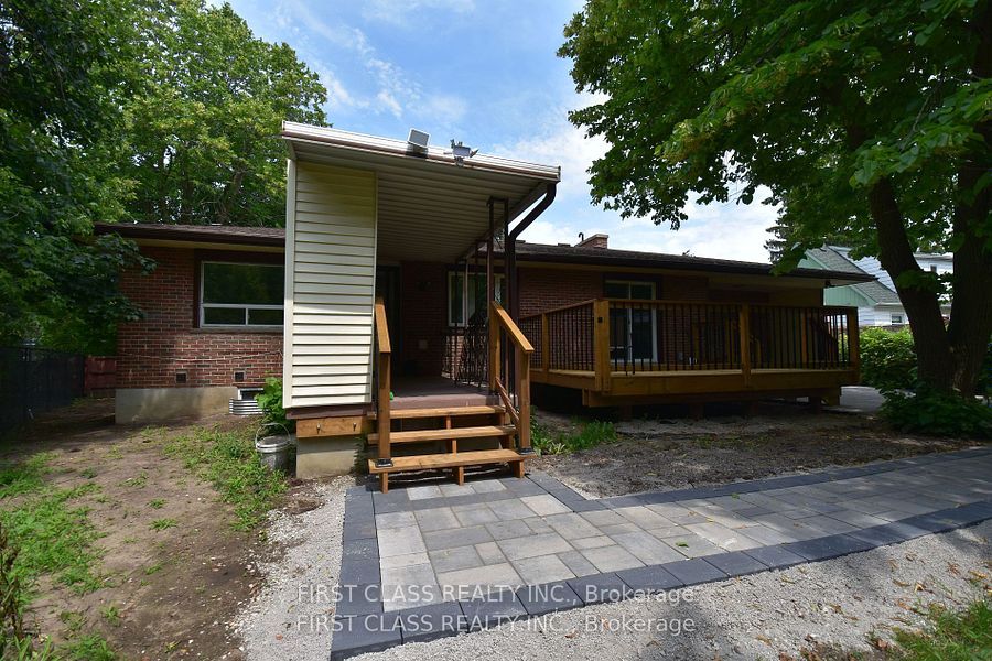 Photo 16 of Unit B1, 1506 Simcoe Street N, Oshawa, Samac — HOMEH