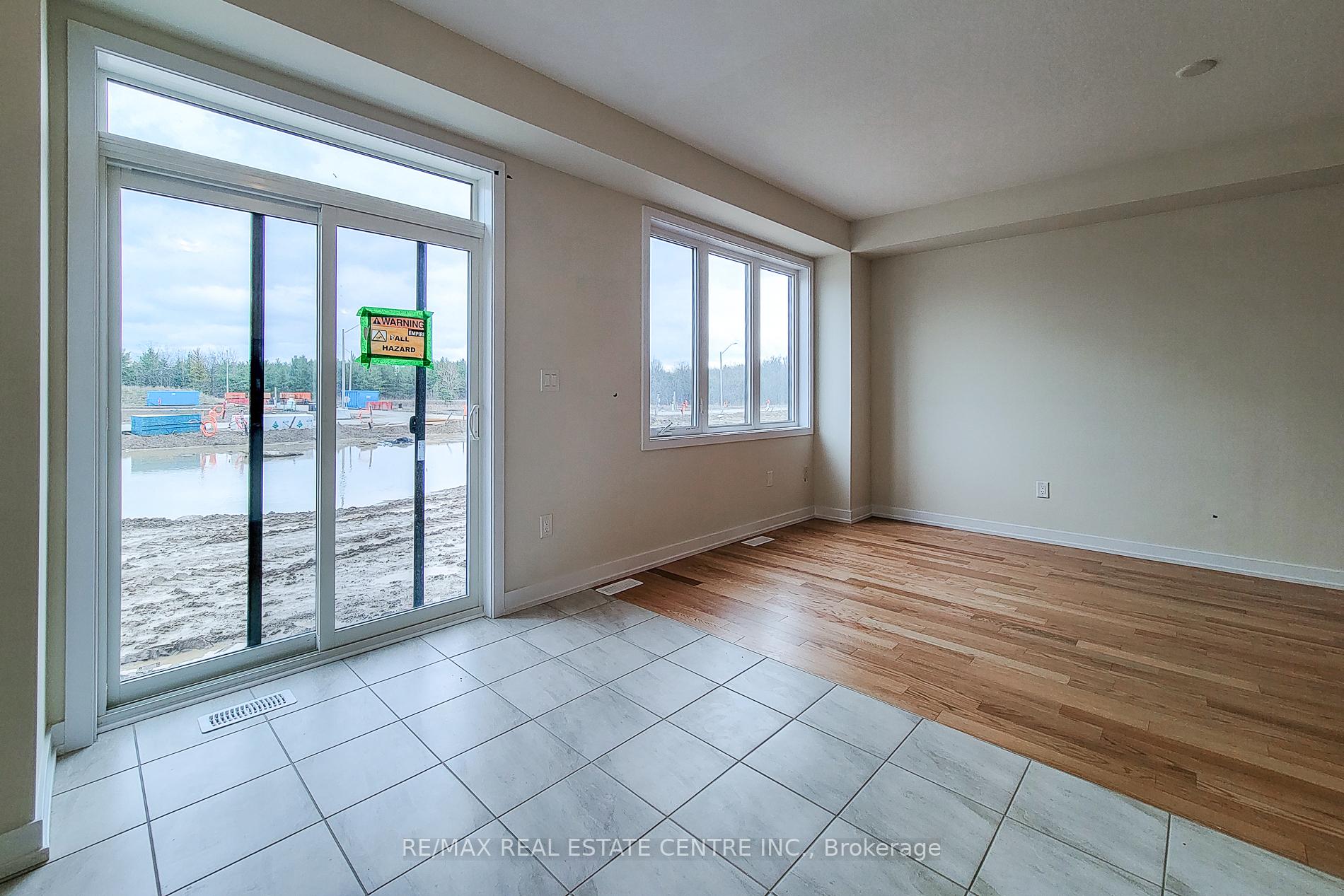 Photo 11 of 22 Lemon Avenue, Thorold, Hurricane/Merrittville — HOMEH