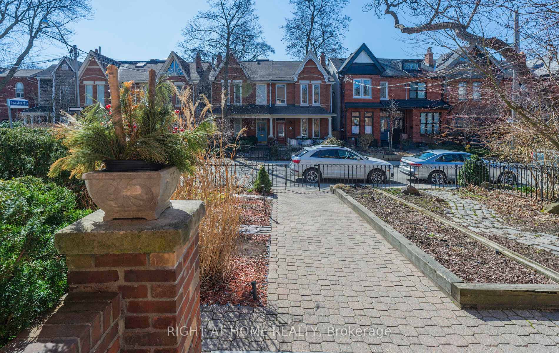 Photo 2 of 116 Amelia Street, Toronto, Cabbagetown-South St. James Town — HOMEH