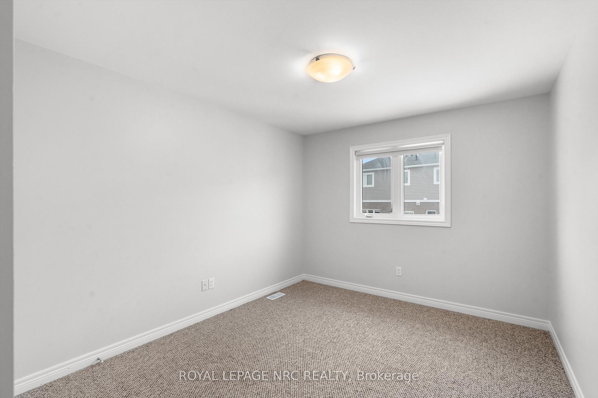 Photo 20 of 153 Winterberry Boulevard, Thorold, Confederation Heights — HOMEH