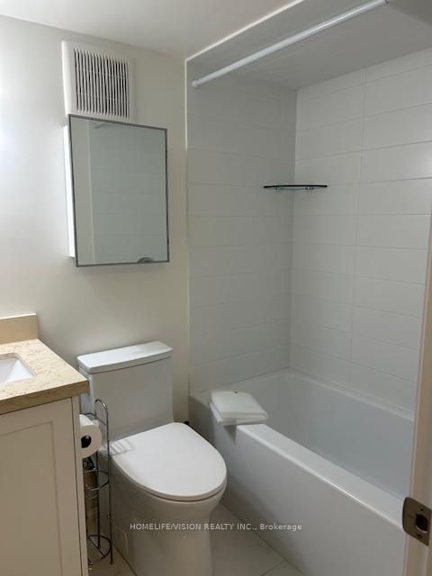 Photo 9 of Unit Bsmt, 271 Springdale Boulevard, Toronto, Danforth Village-East York — HOMEH