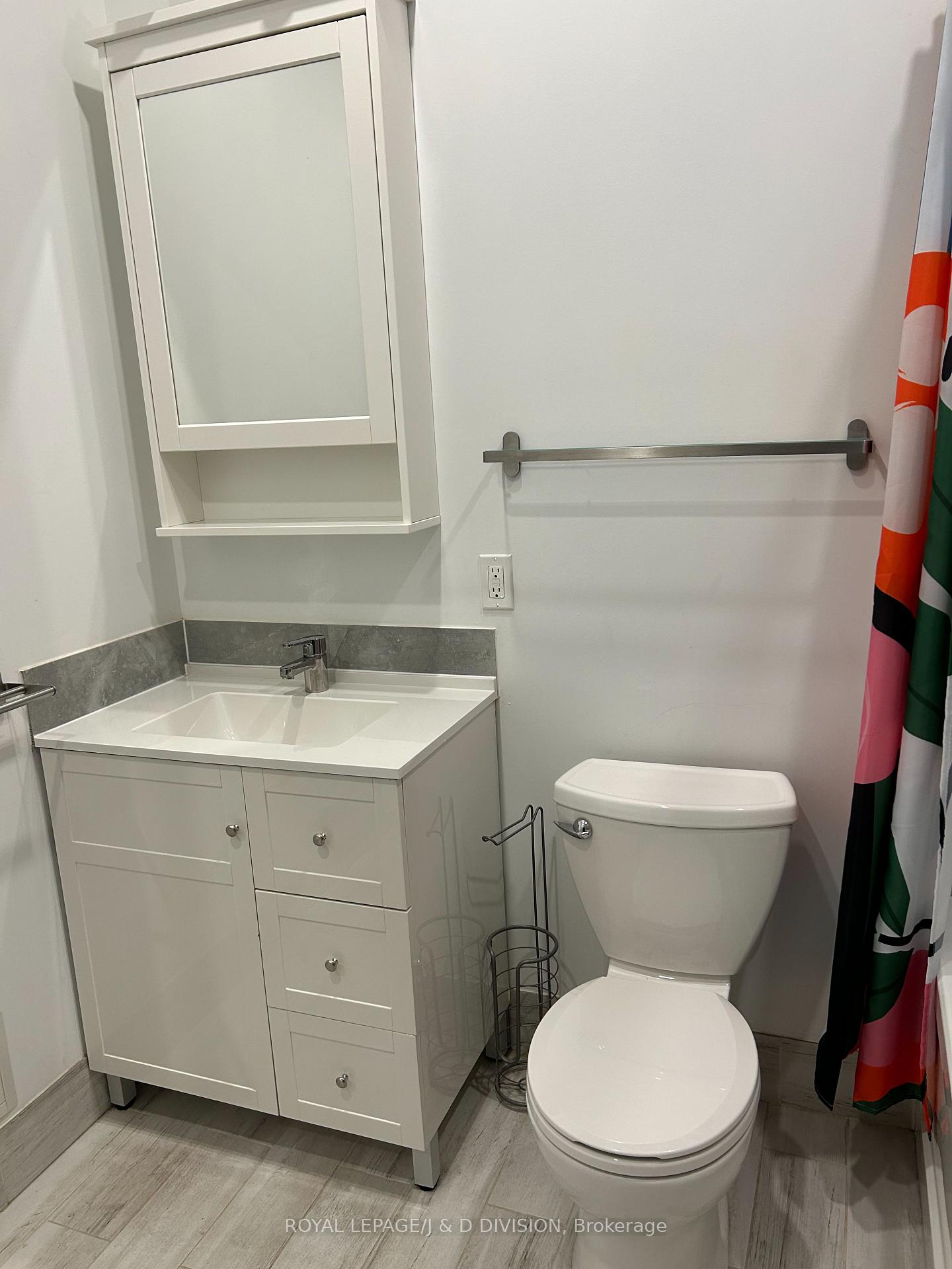 Photo 11 of Unit A, 389 Danforth Avenue, Toronto, North Riverdale — HOMEH